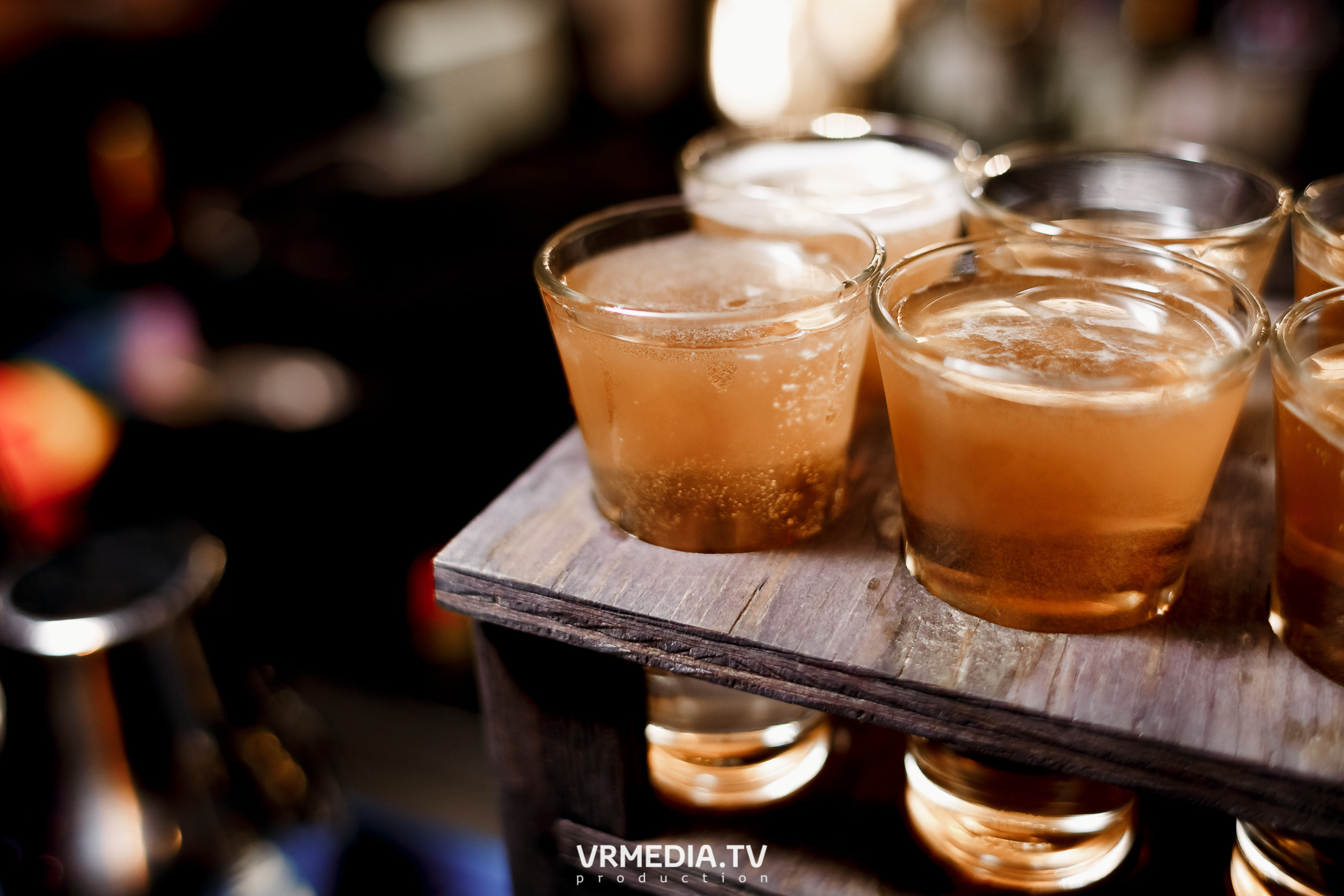 Выходные в караоке-баре «Volna»