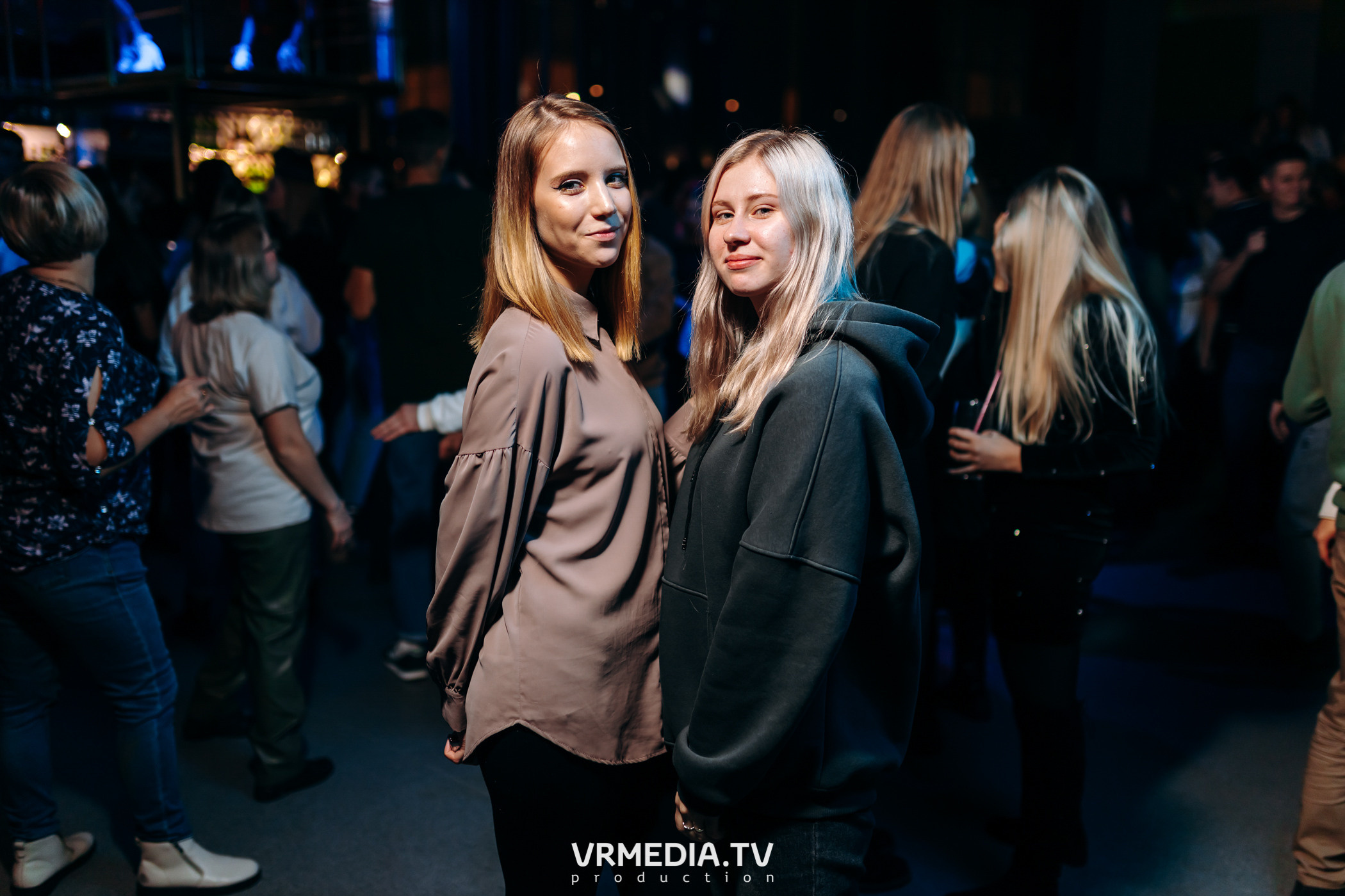 Выходные в баре «DOSKI»