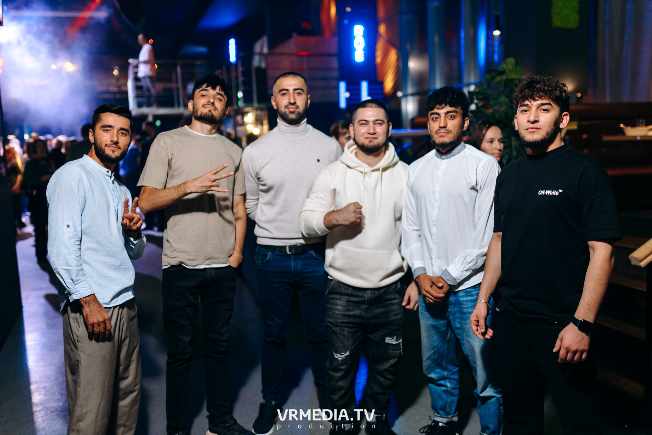 Выходные в баре «DOSKI»