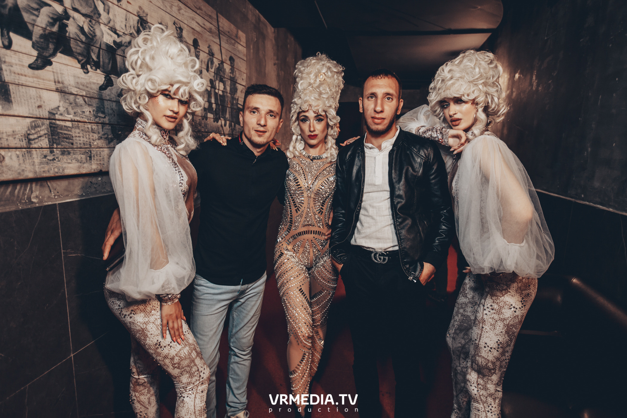 Выходные в баре «DOSKI»