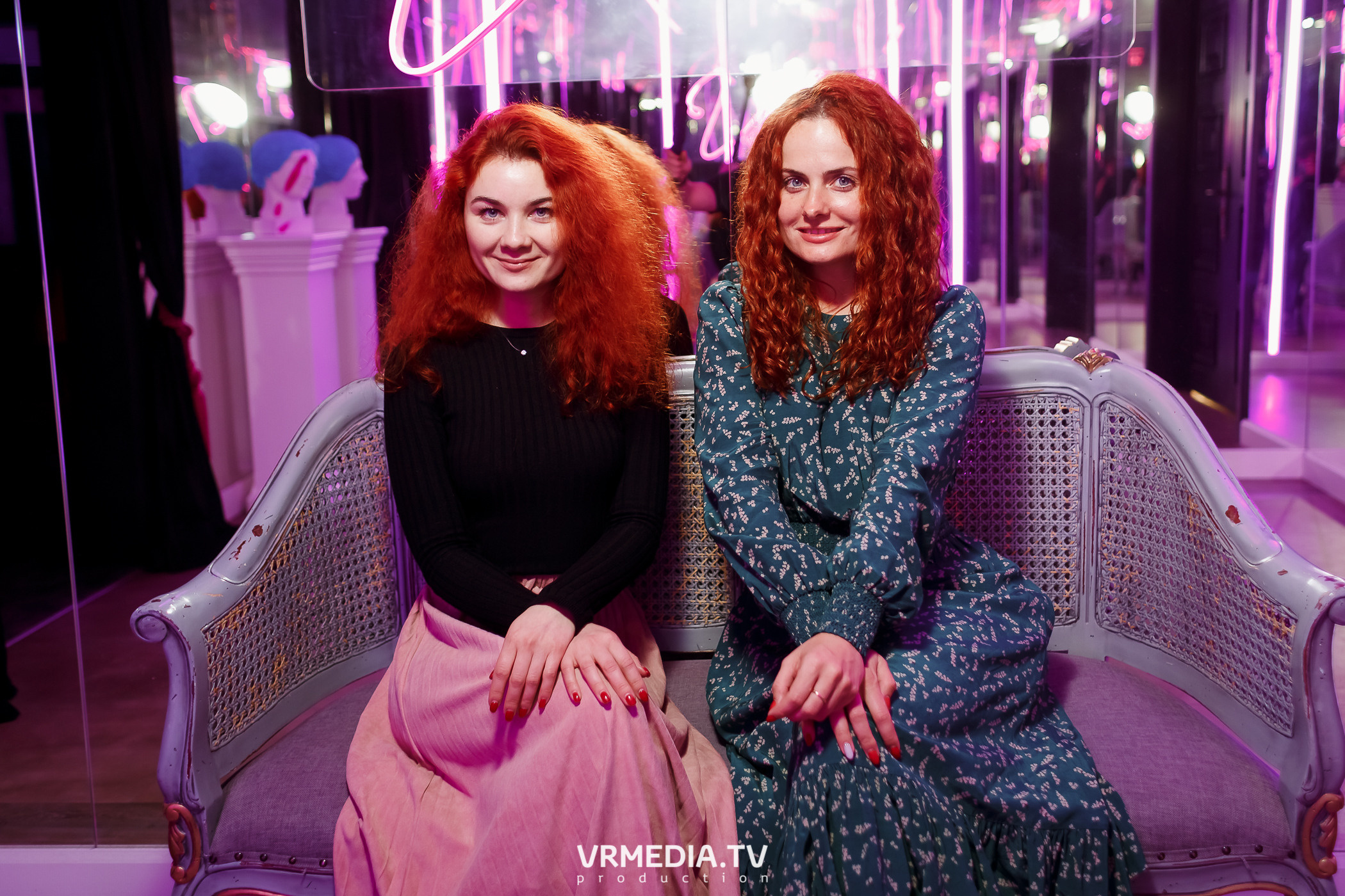 Выходные в караоке-баре «Volna»