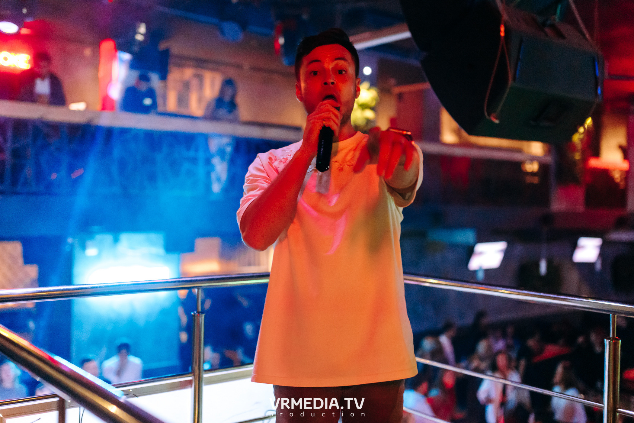 Выходные в баре «DOSKI»