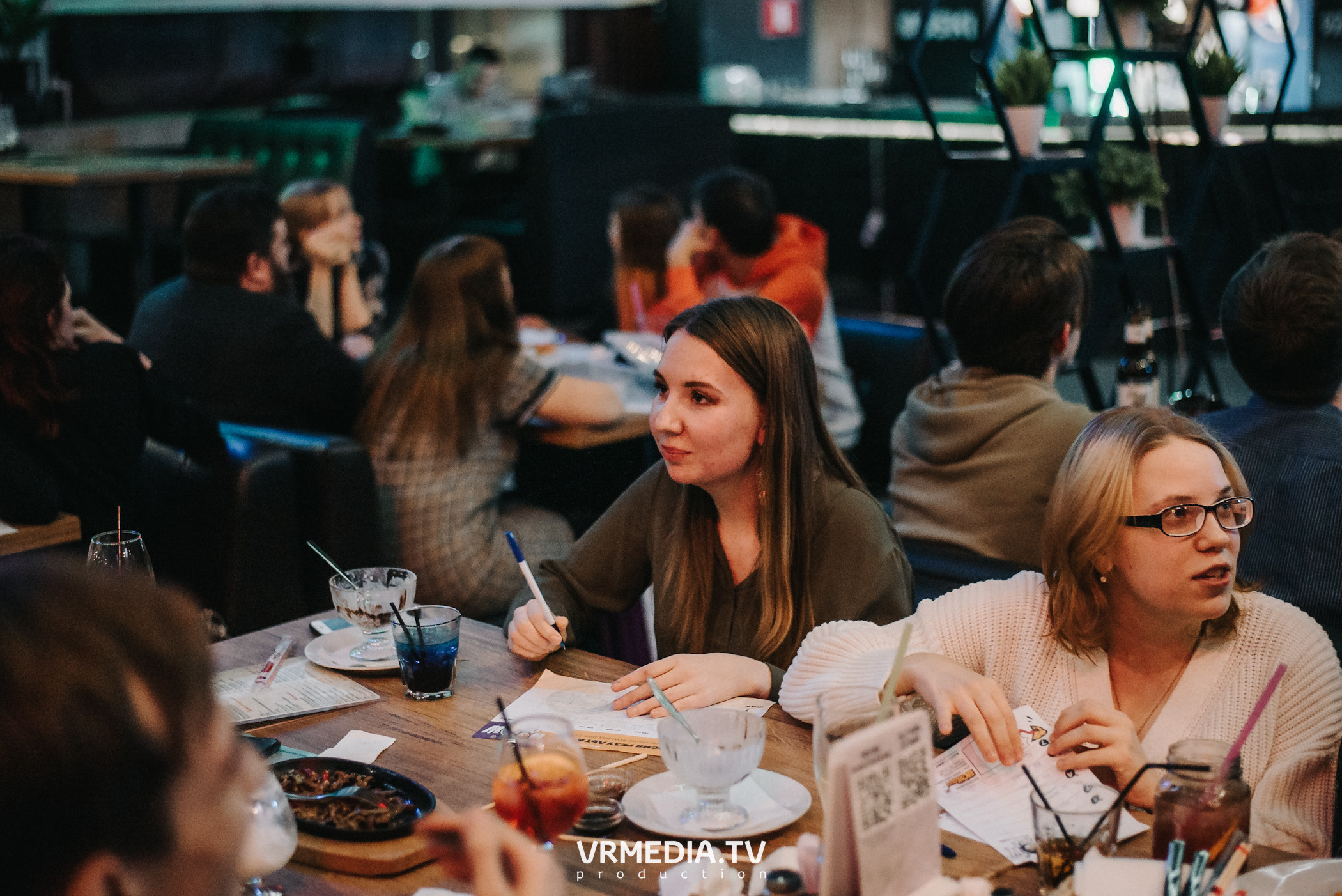 WoW QuiZ в баре «DOSKI»