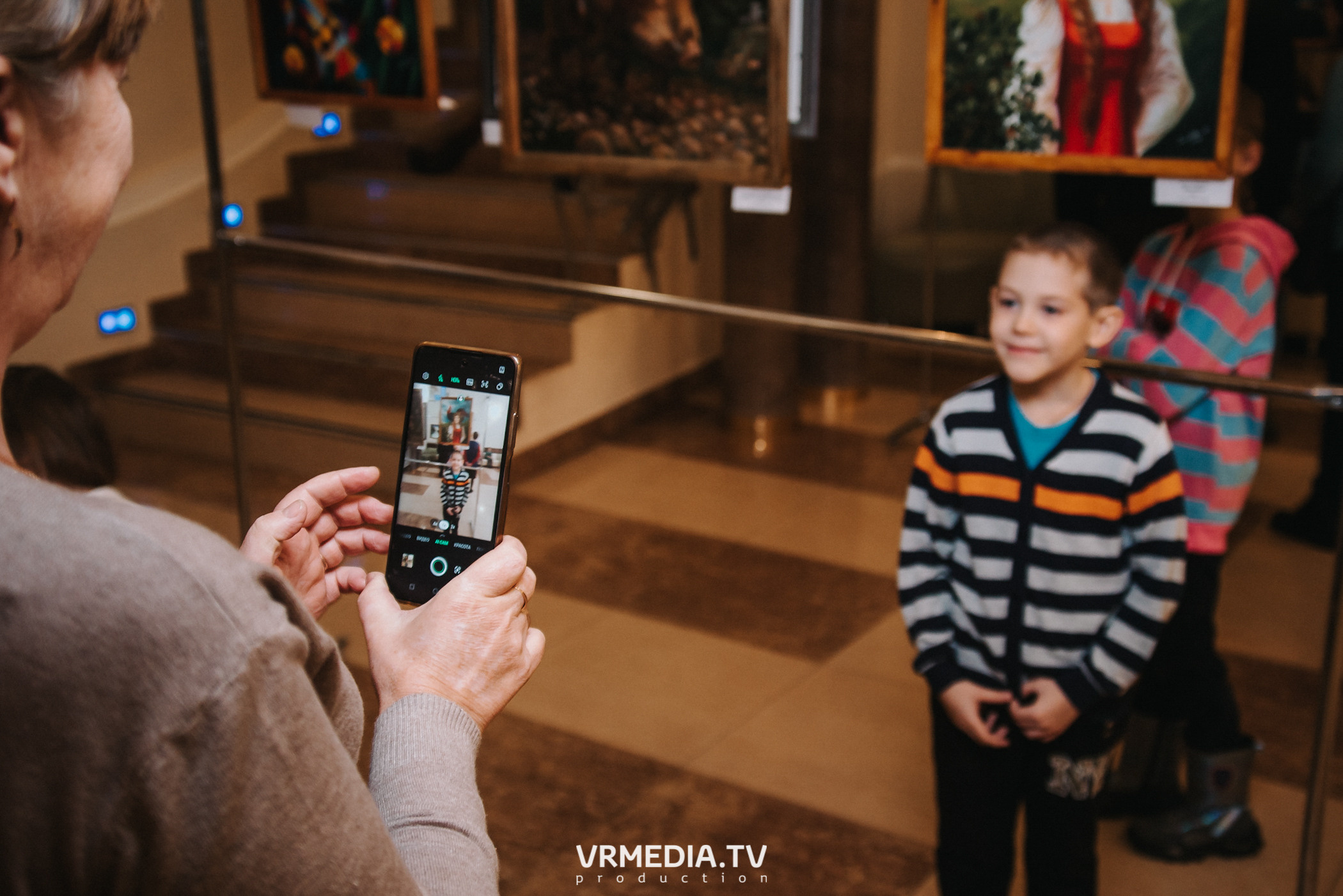 Шоу мыльных пузырей CLINK