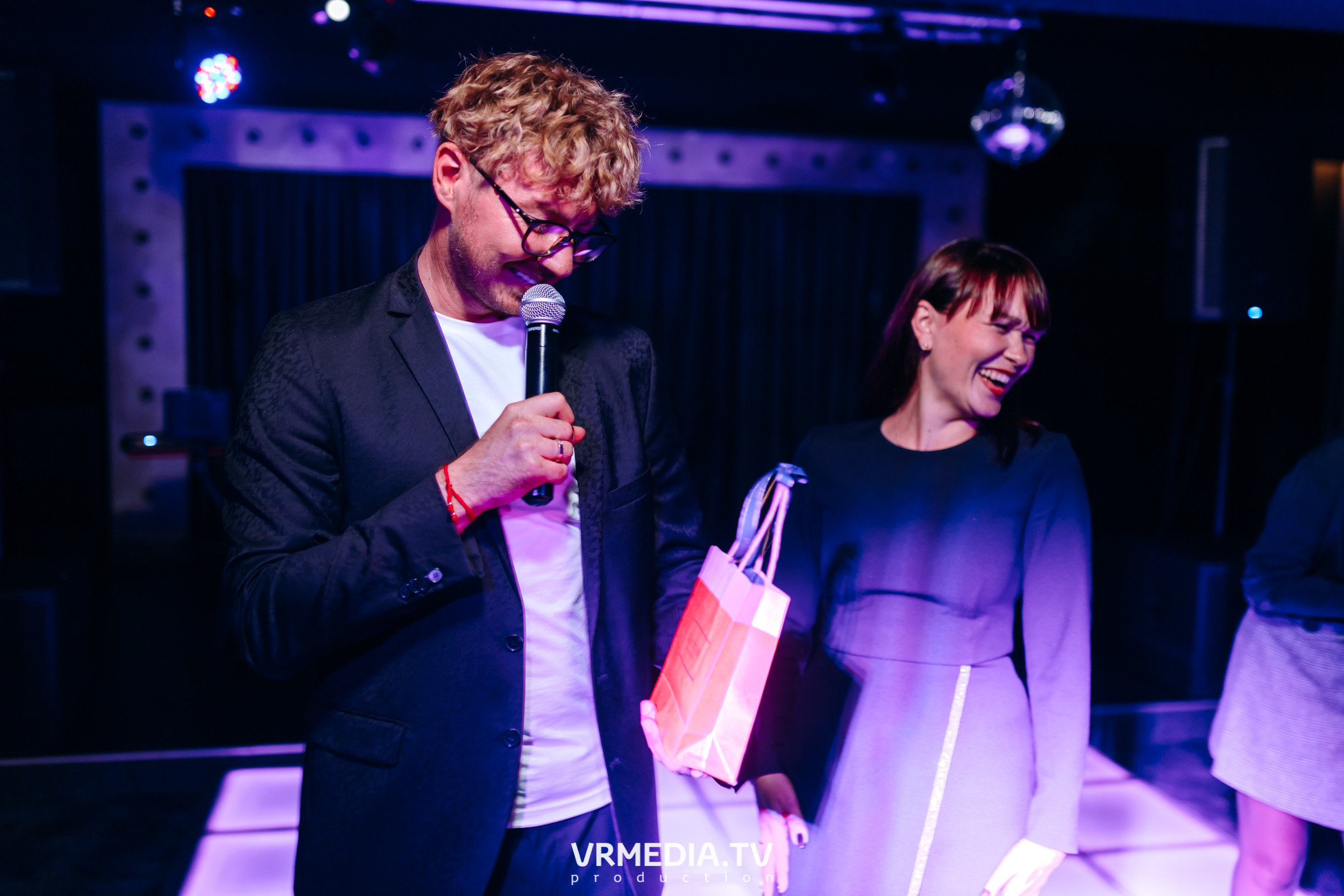 «Жуй орбит без сахара» в караоке-баре «Volna»