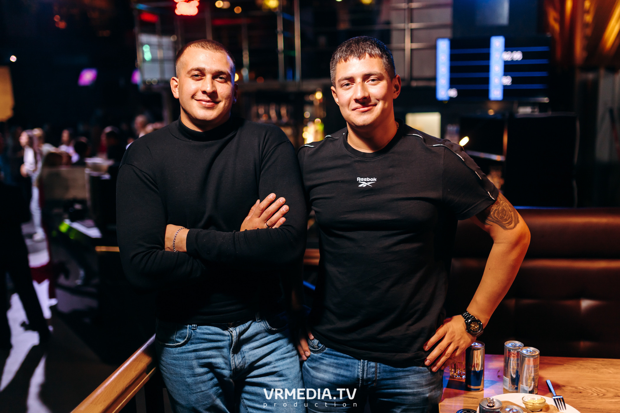 Выходные в баре «DOSKI»