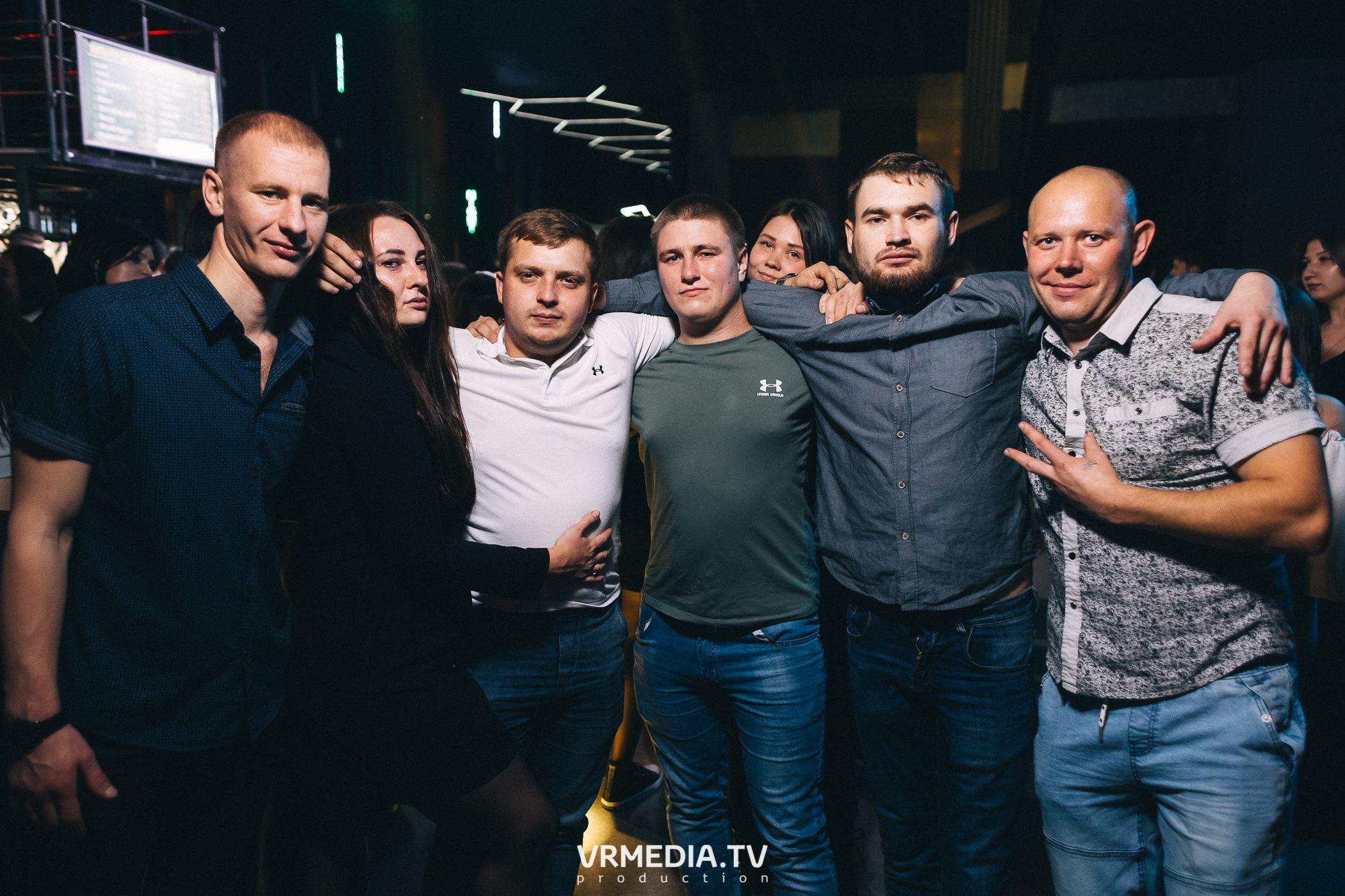 Выходные в баре «DOSKI»