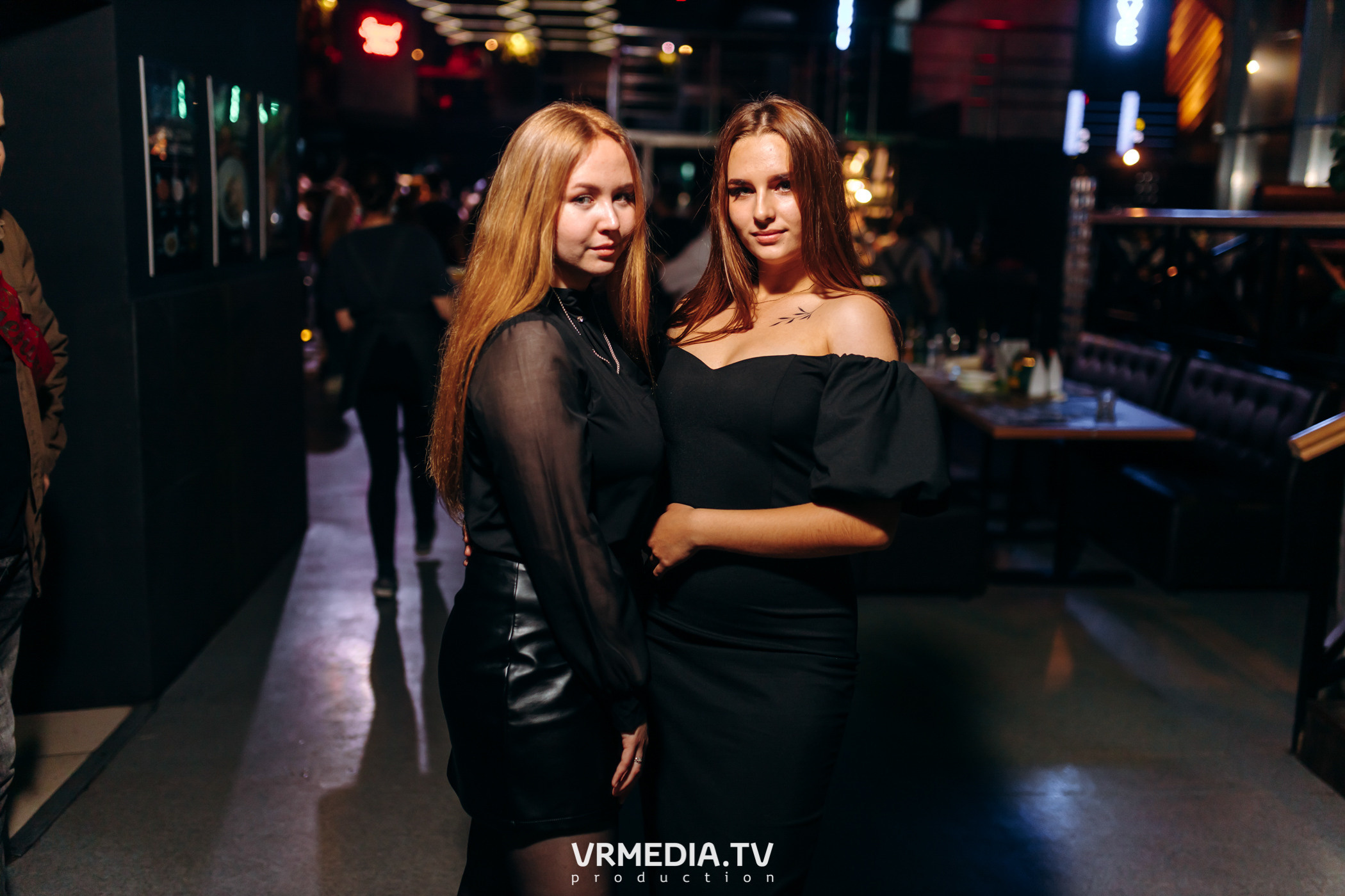 Выходные в баре «DOSKI»