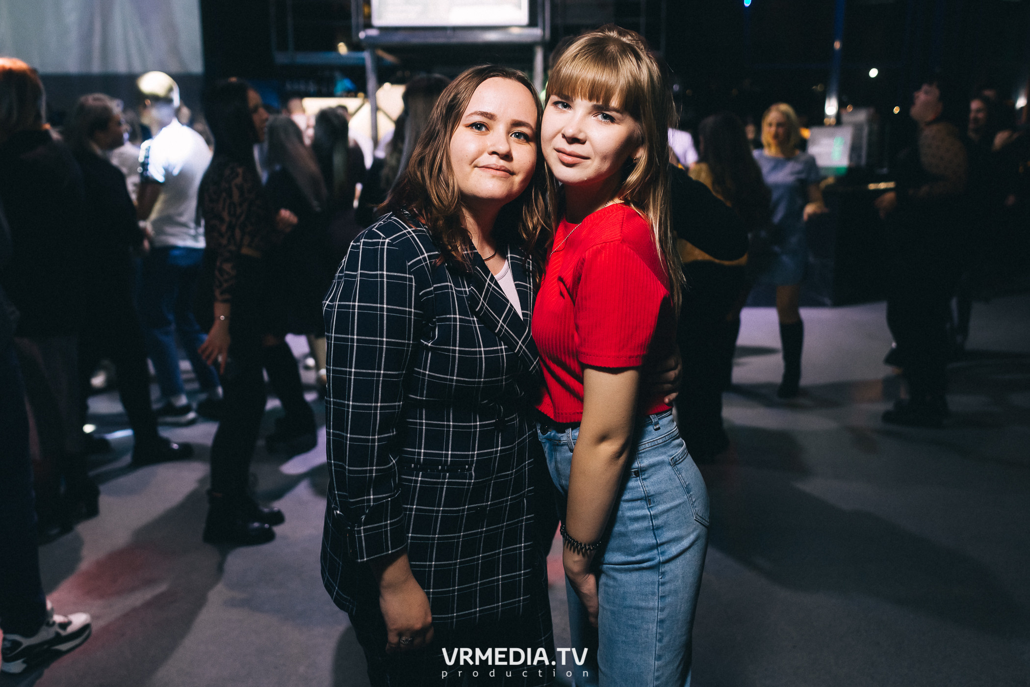 Выходные в баре «DOSKI»