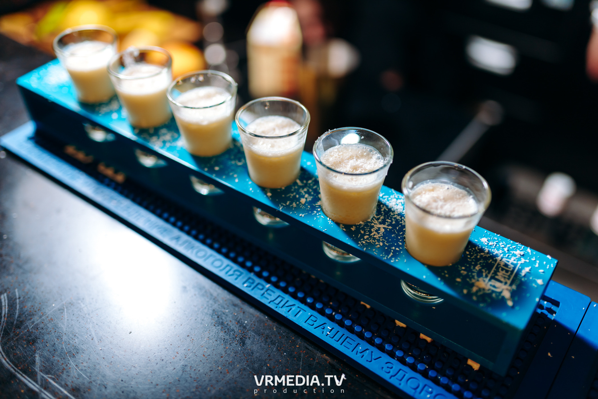 Ночь фотографии в караоке-баре «Volna»