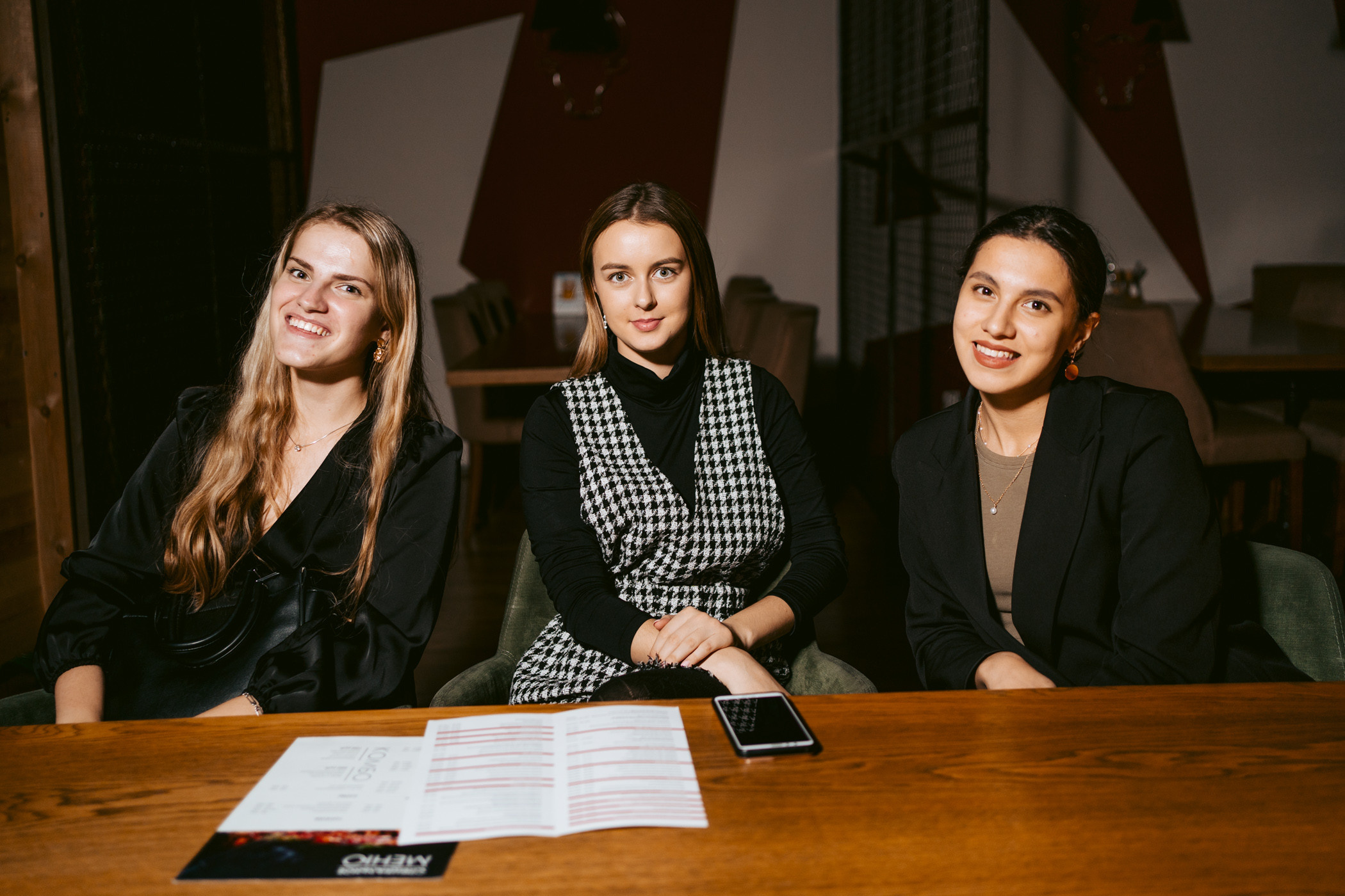 Джазовая среда. Анастасия Лютова и Лютый Бэнд (Москва)