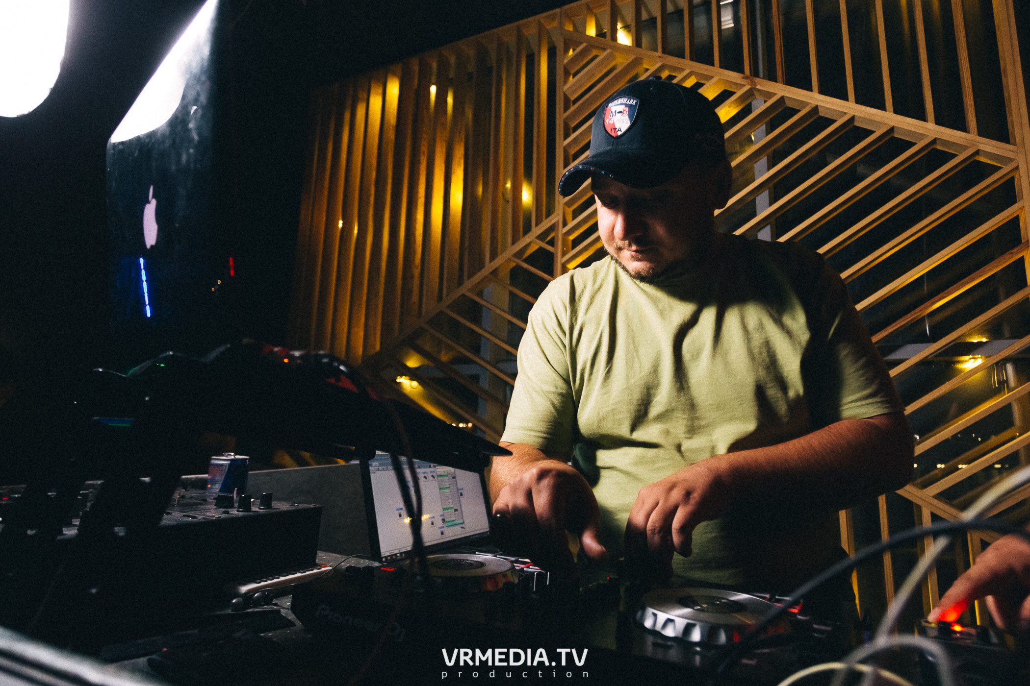 Выходные в баре «DOSKI»