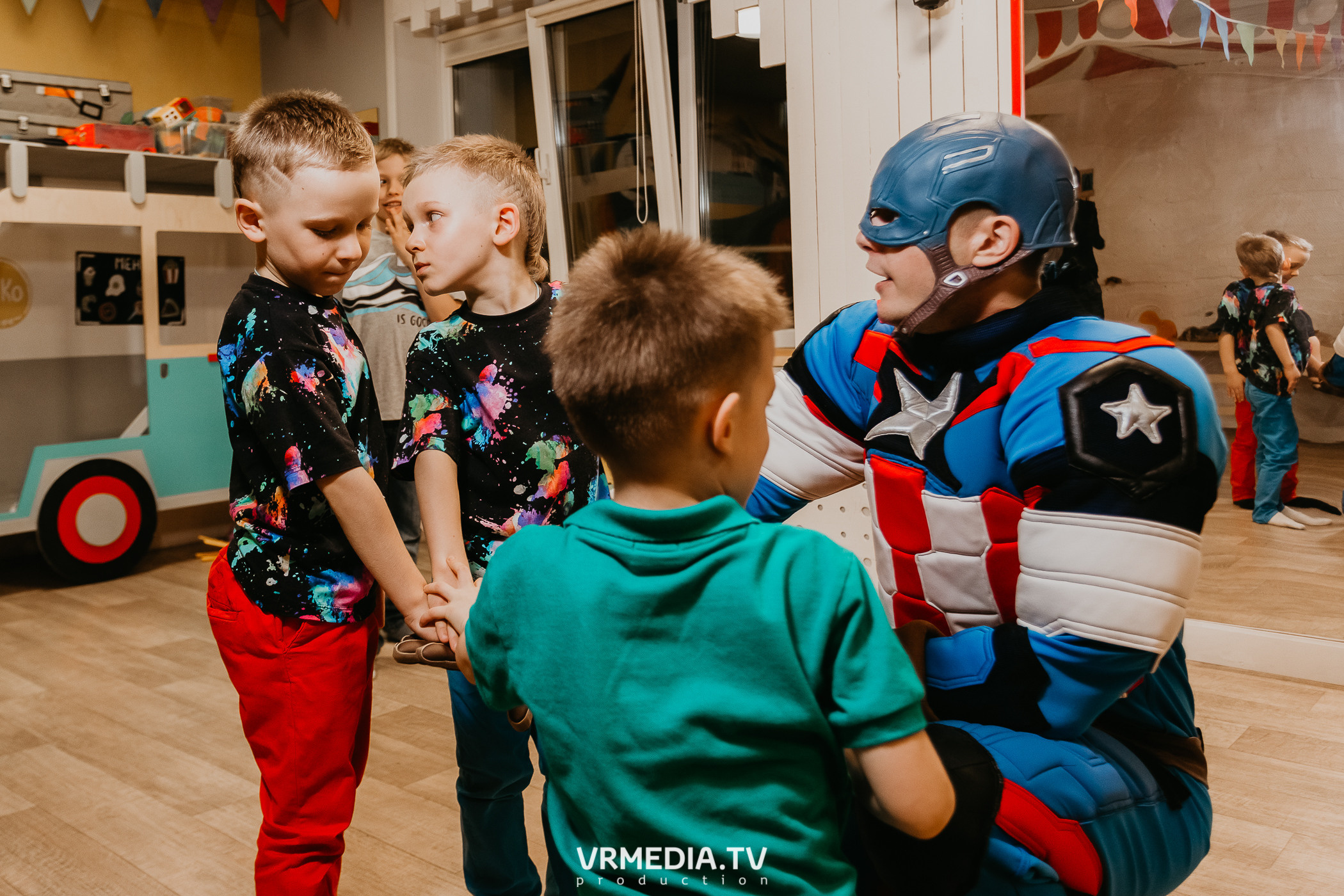 Макару и Богдану 7 лет!