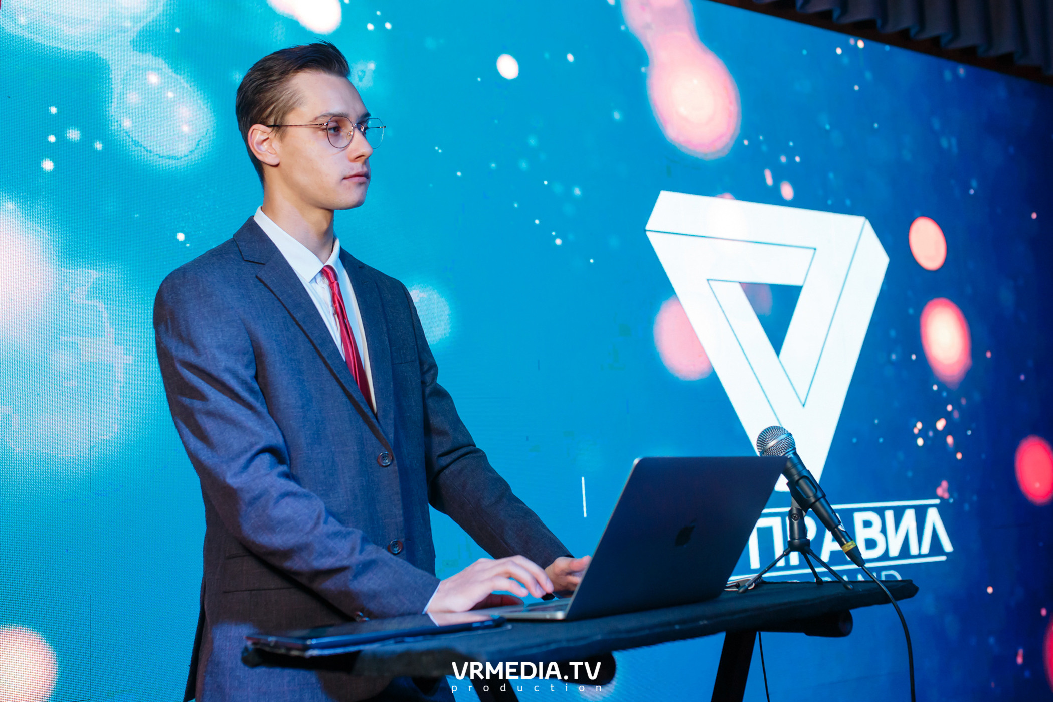 #ЖАРКИЕДНИИНОЧИ в гриль-баре «Жара»