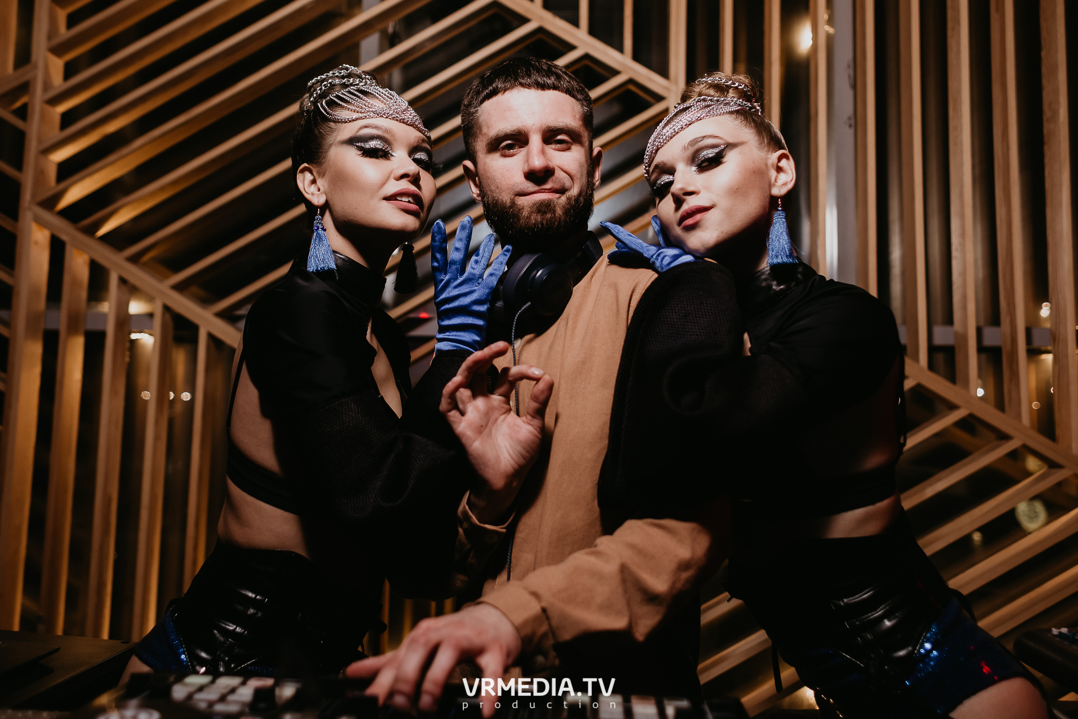 Выходные в баре «DOSKI»