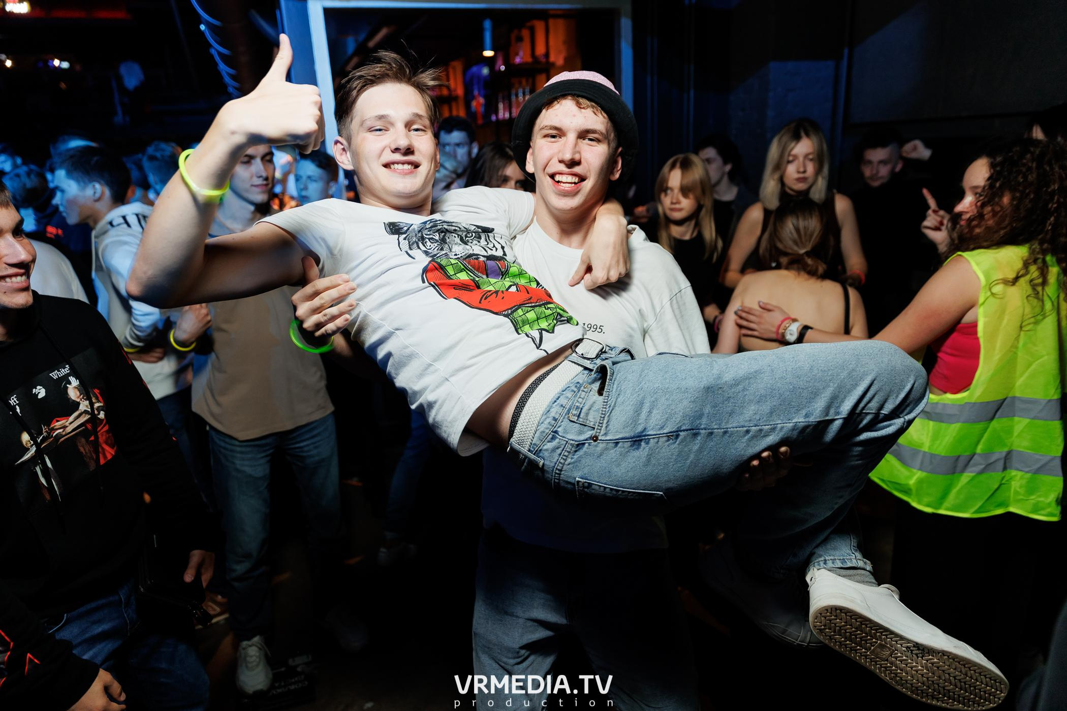 Malina Party. Внеземная любовь