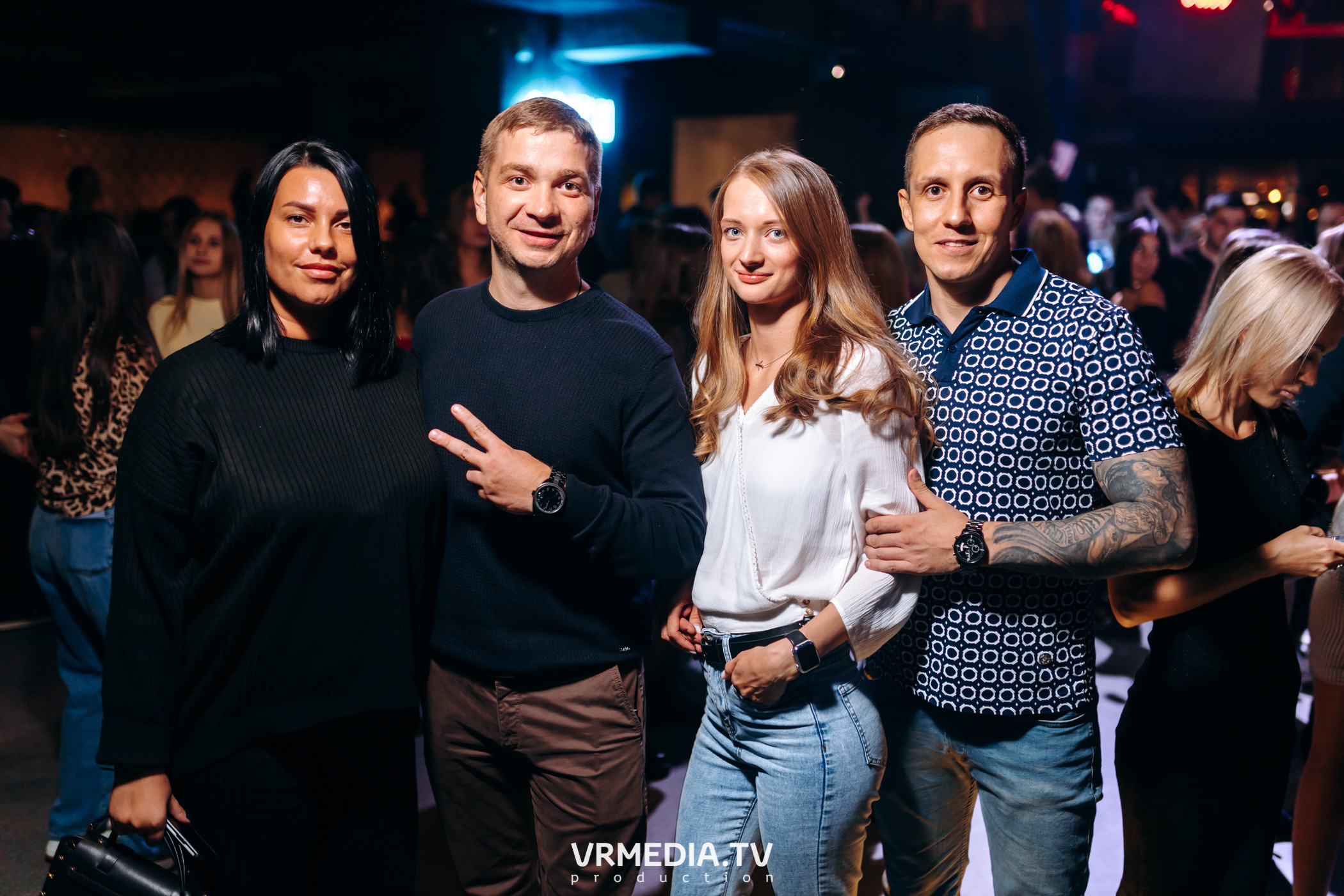 Выходные в баре «DOSKI»