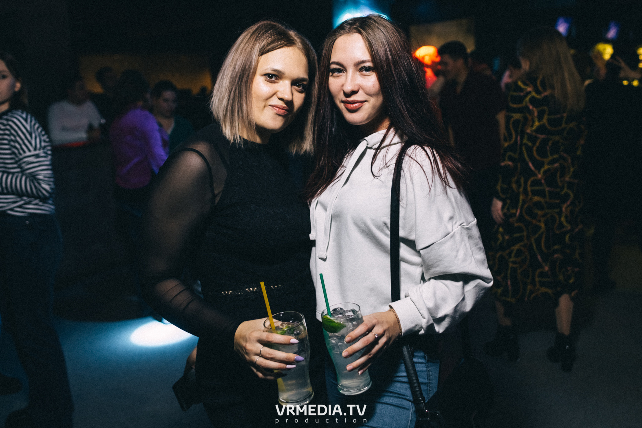 Выходные в баре «DOSKI»