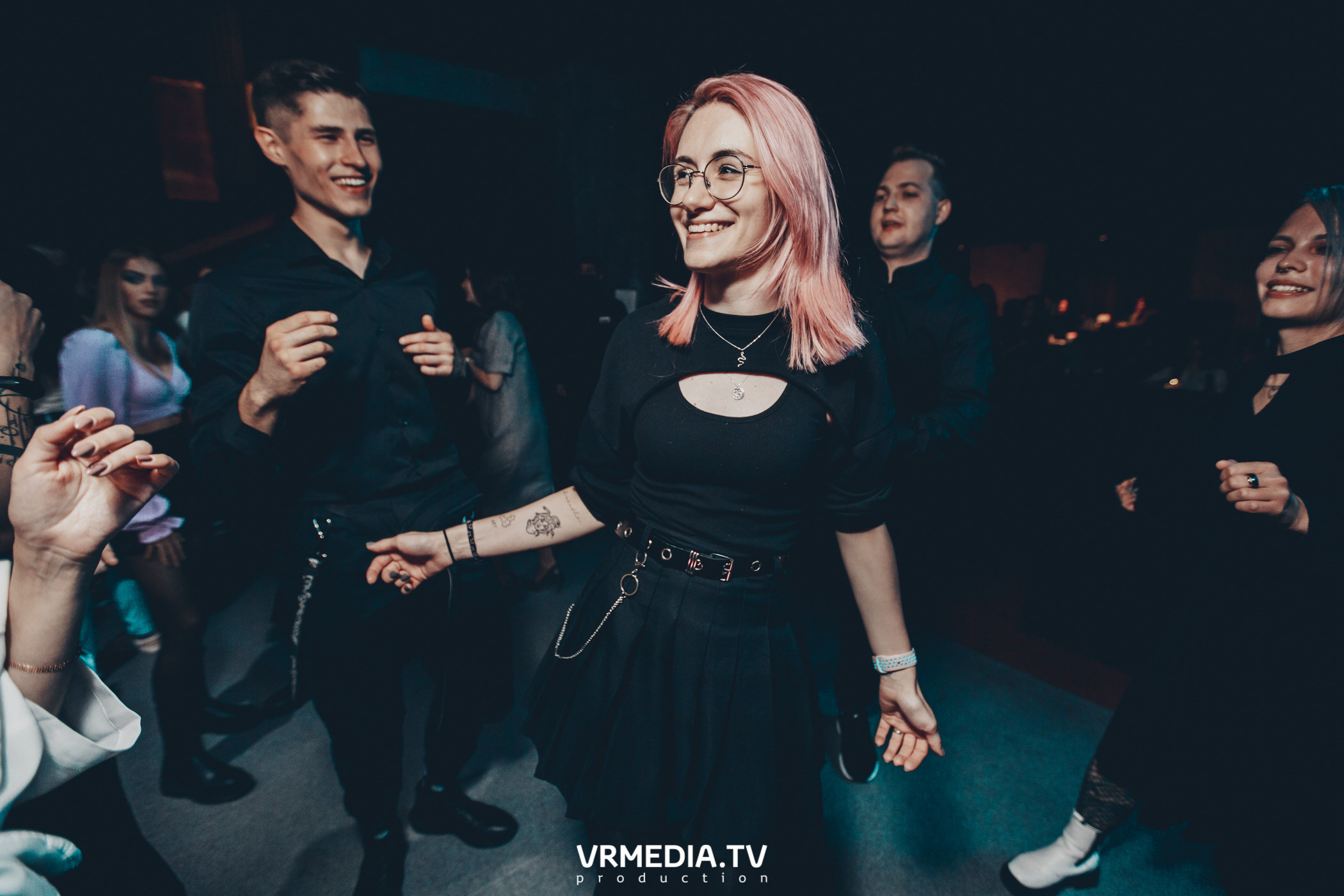 Выходные в баре «DOSKI»