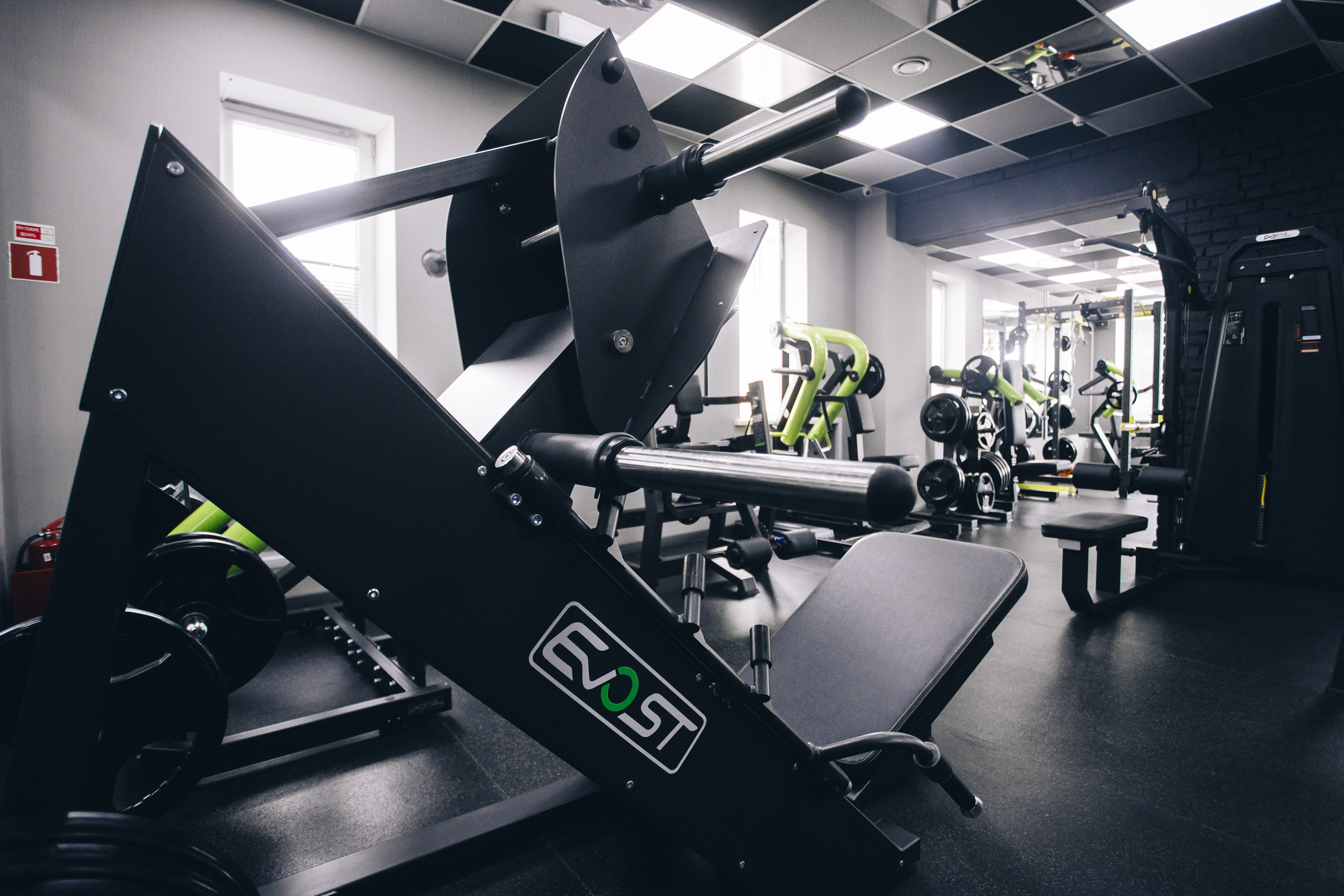 Тренажёрный зал «GO GYM»