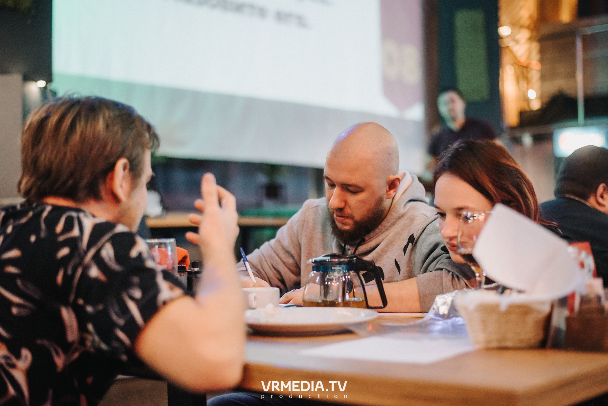 WoW QuiZ в баре «DOSKI»