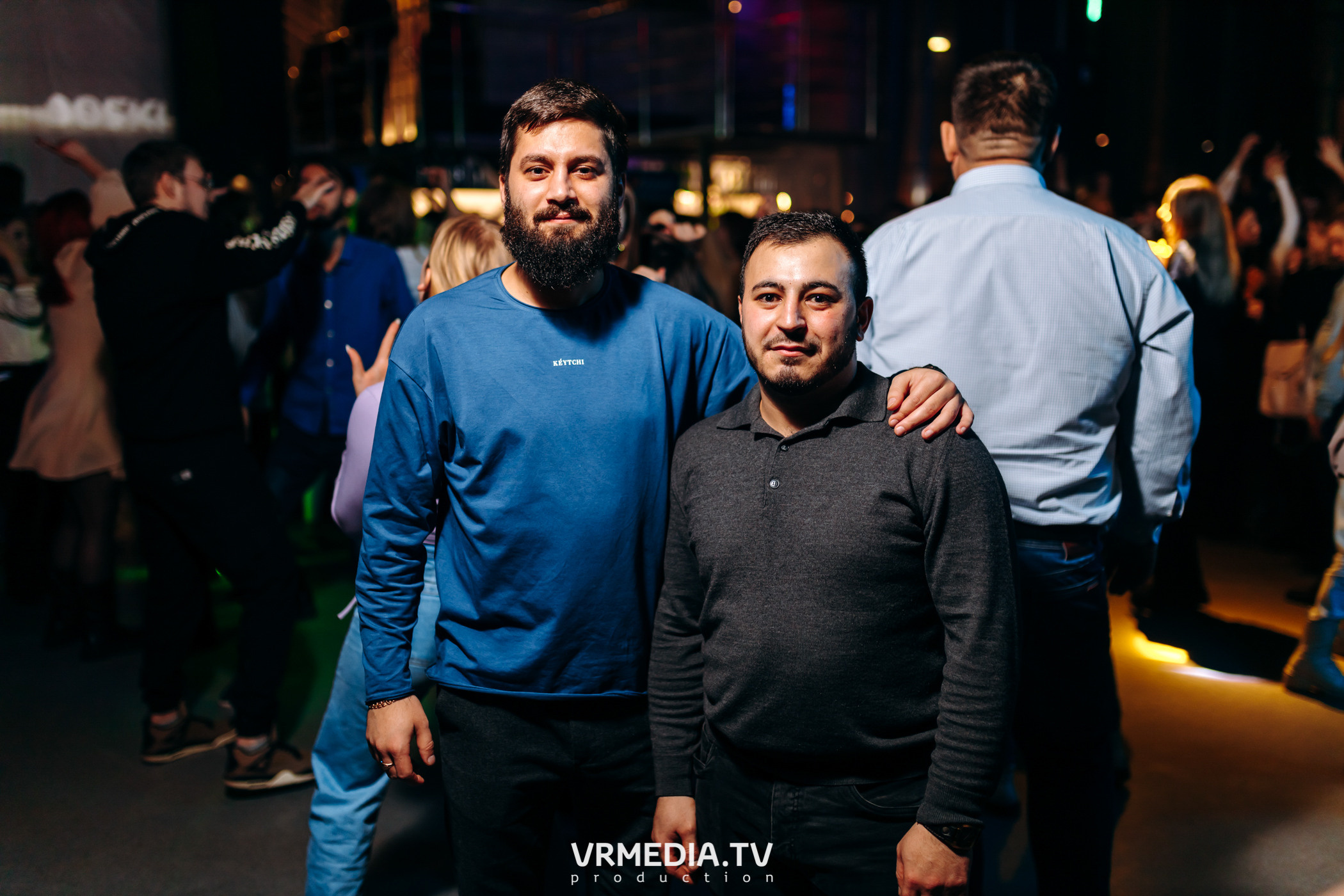 Выходные в баре «DOSKI»