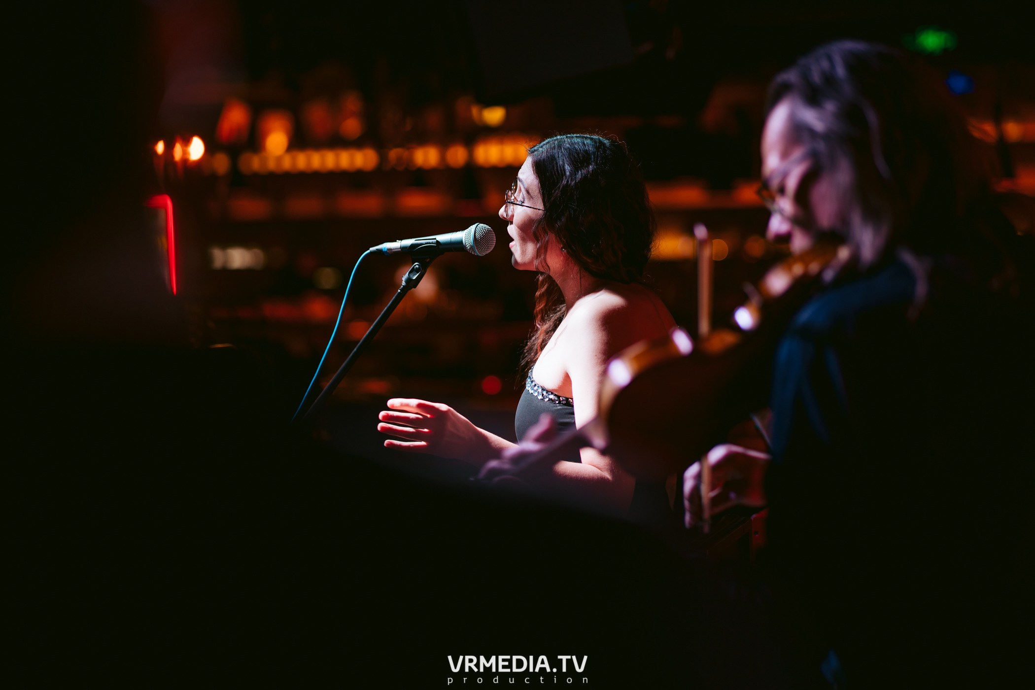 Джазовая среда. Нелли Азизова (Томск)