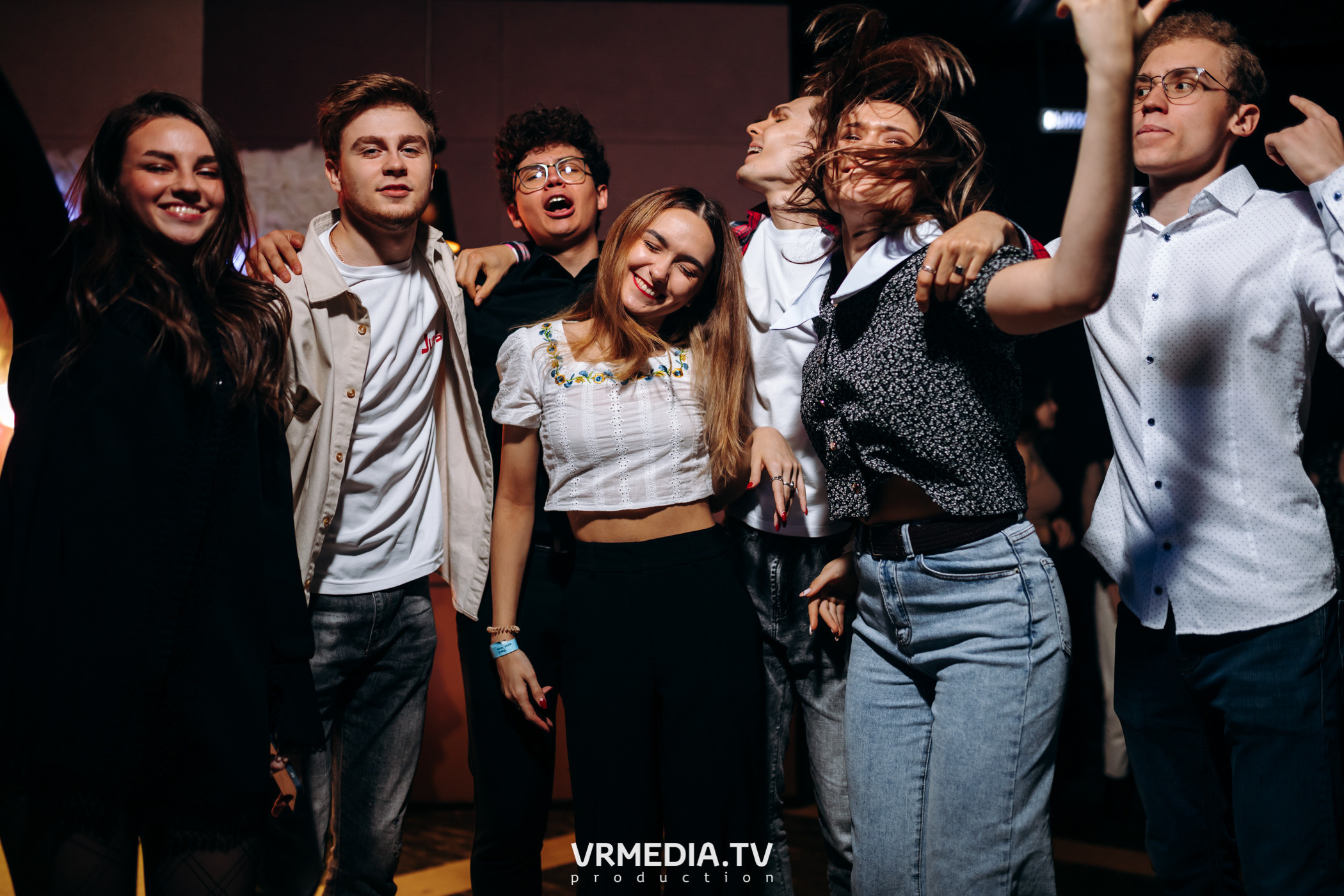 Ночь, Рейв и Мед