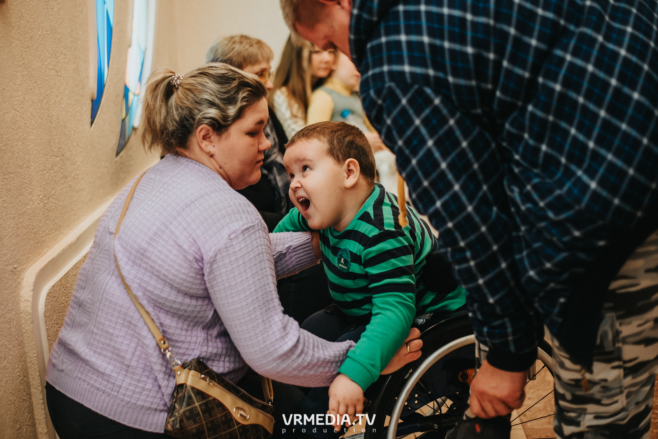 Шоу мыльных пузырей CLINK