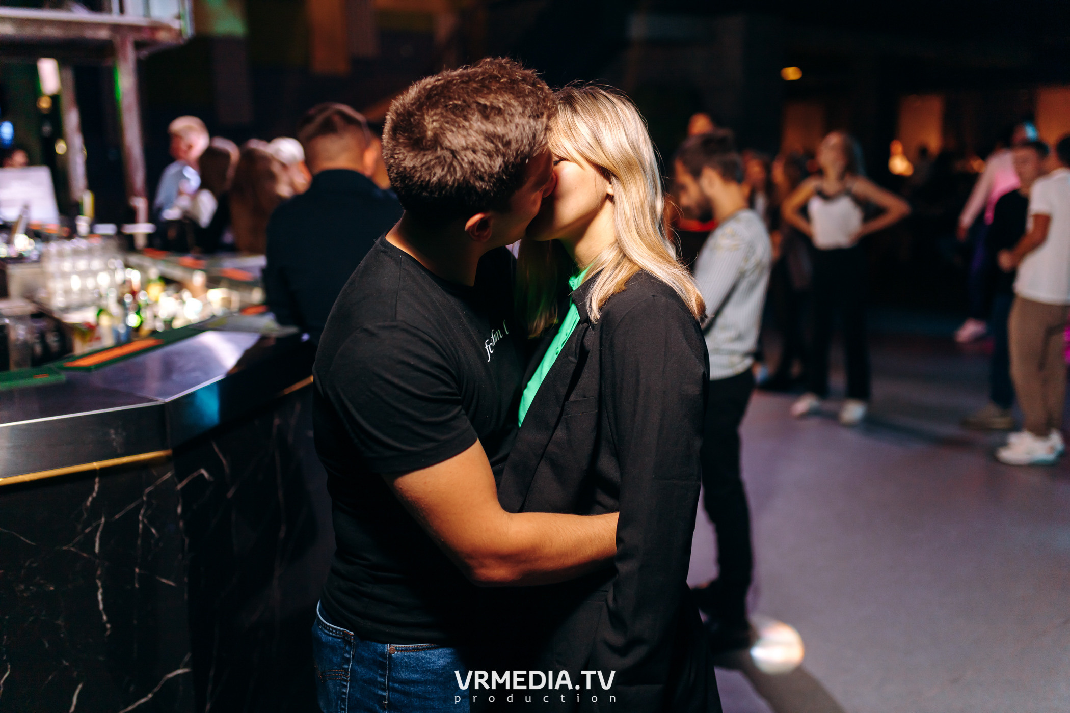 Выходные в баре «DOSKI»