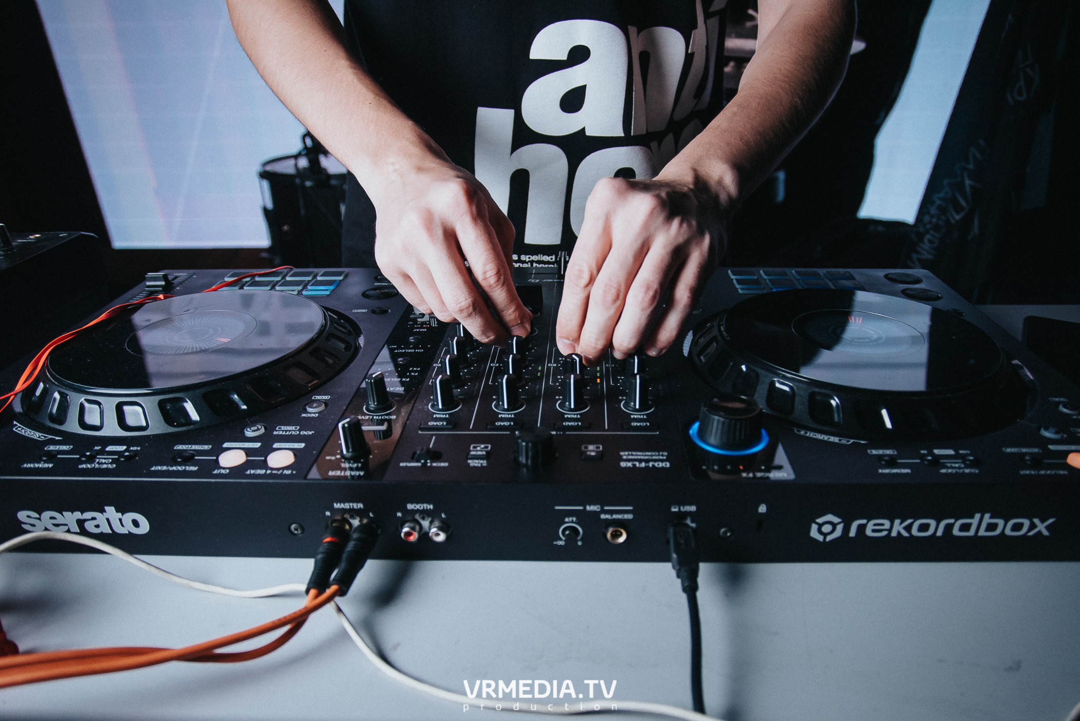 #ЖАРКИЕДНИИНОЧИ в гриль-баре «Жара»