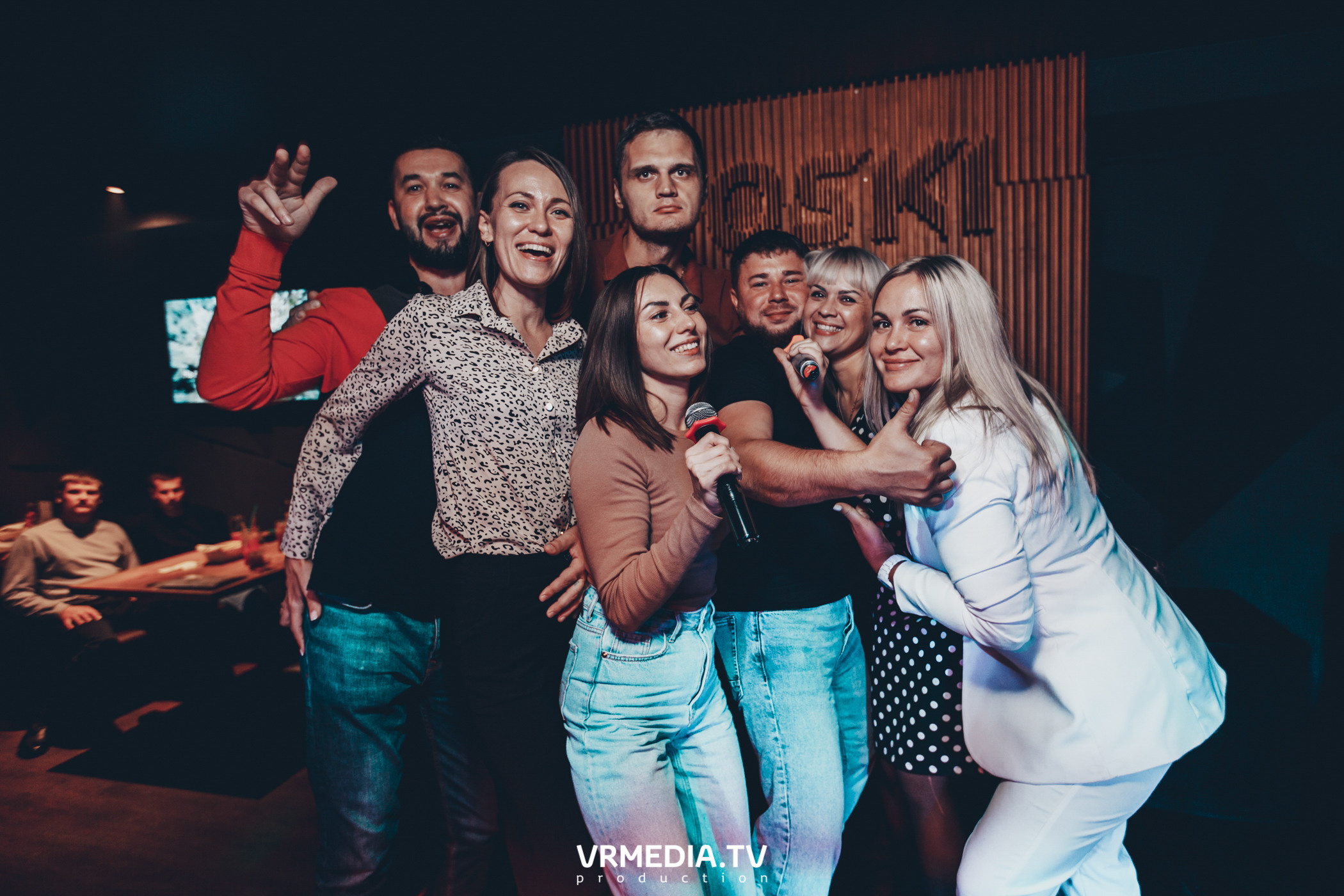 Выходные в баре «DOSKI»