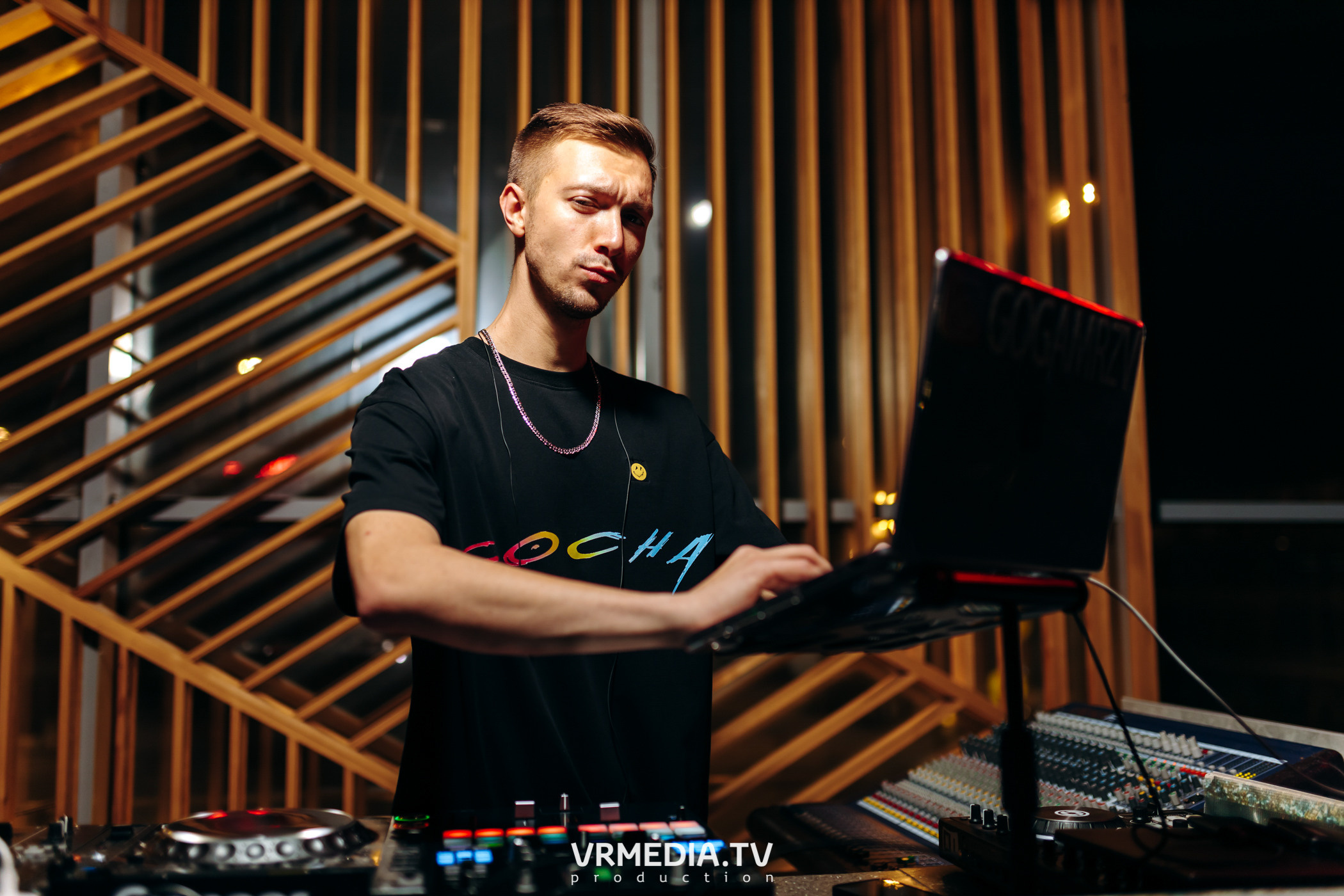 Выходные в баре «DOSKI»