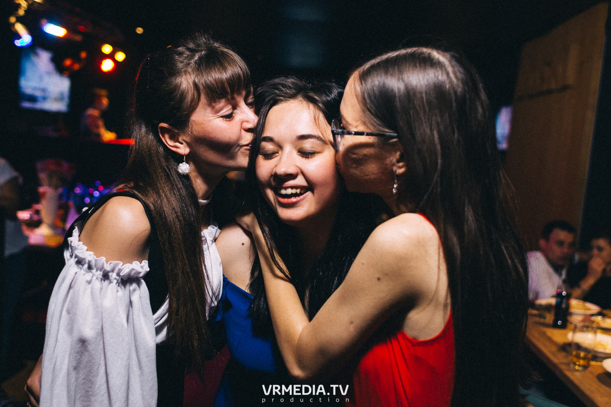 Выходные в баре «DOSKI»