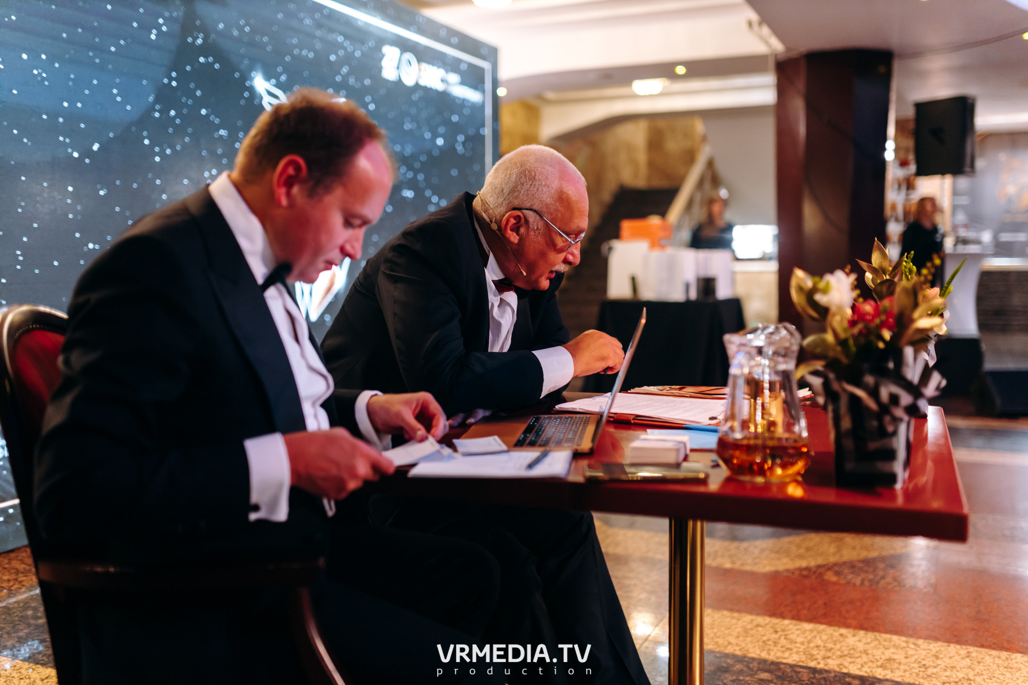 «Игра с Александром Друзем». В честь 27-летия компании БКС