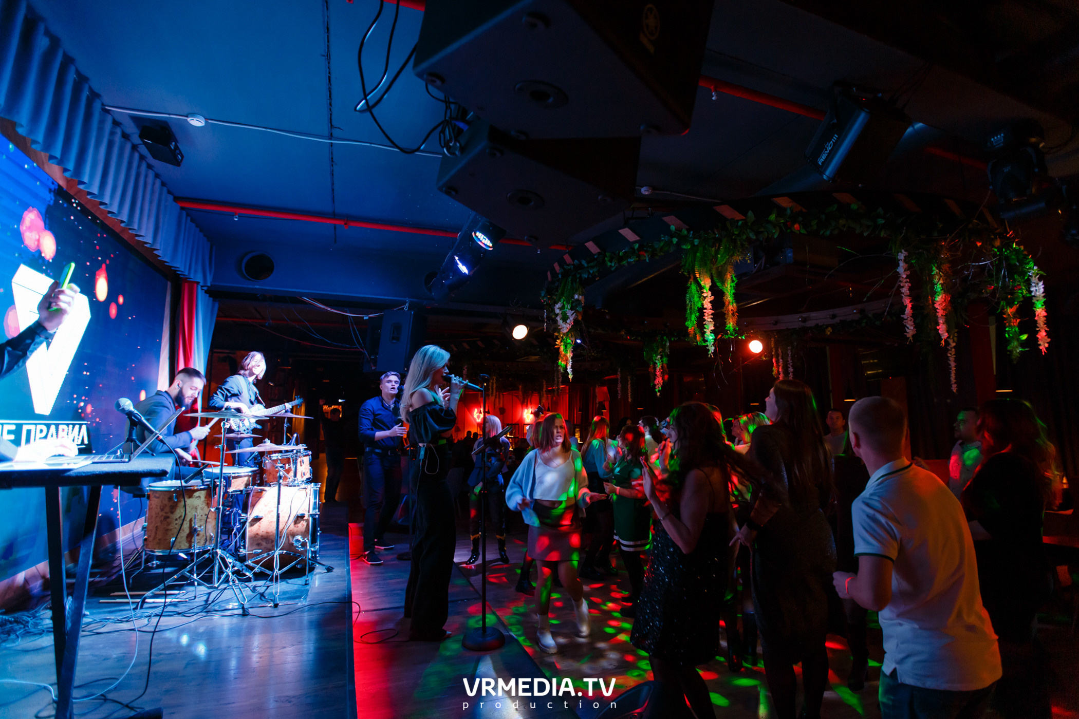 #ЖАРКИЕДНИИНОЧИ в гриль-баре «Жара»