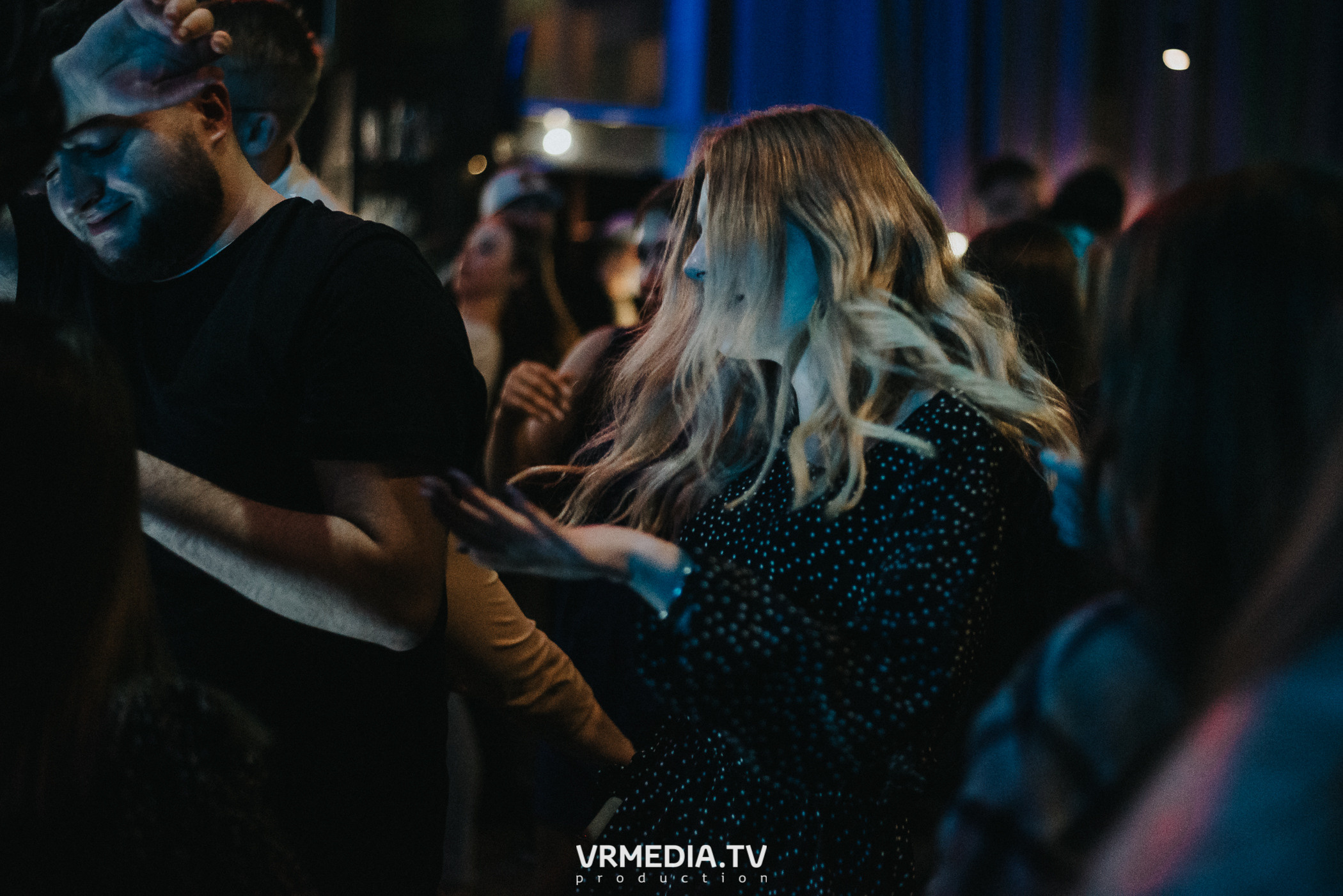 Выходные в баре «DOSKI»