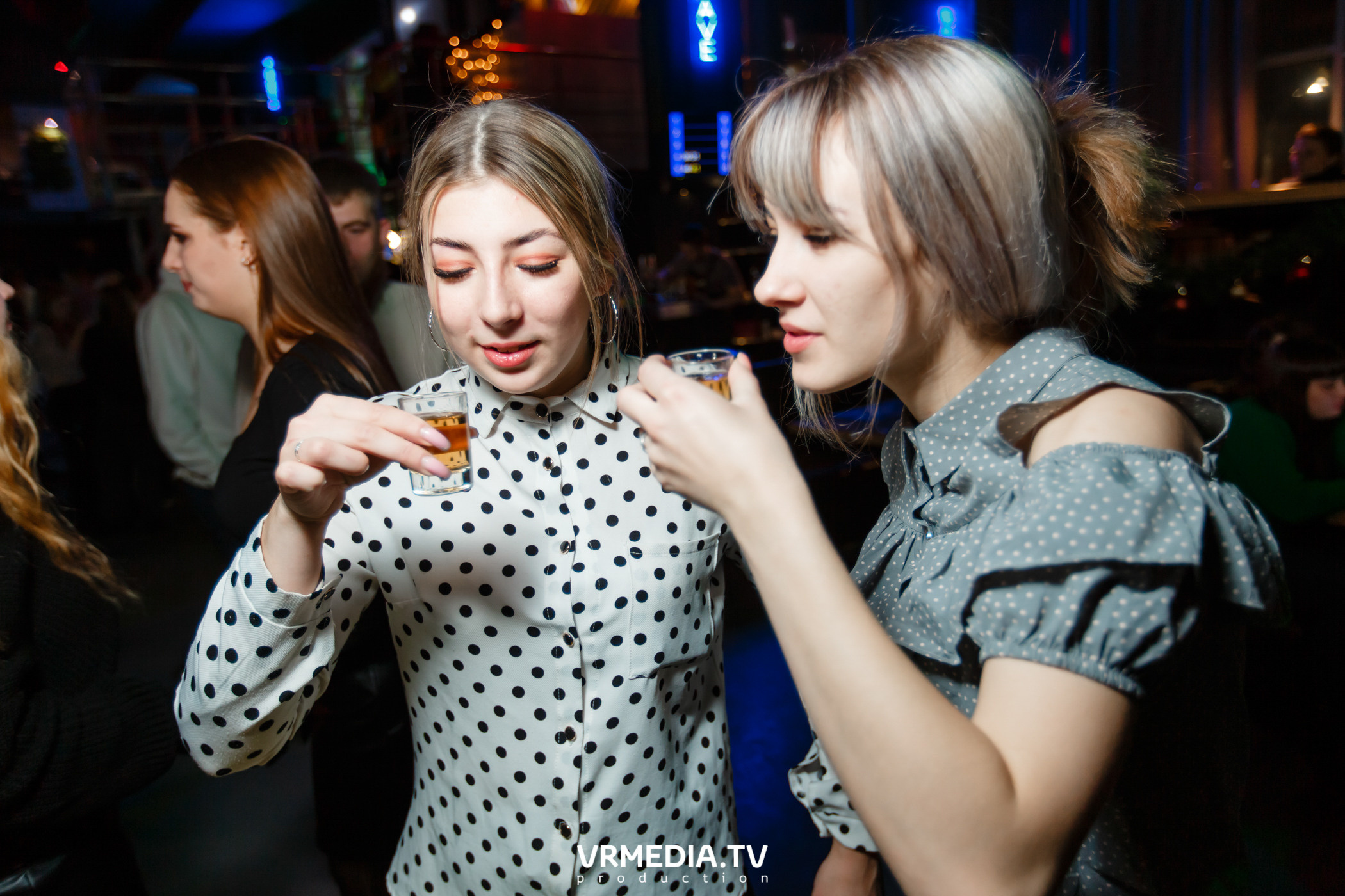 Выходные в баре «DOSKI»