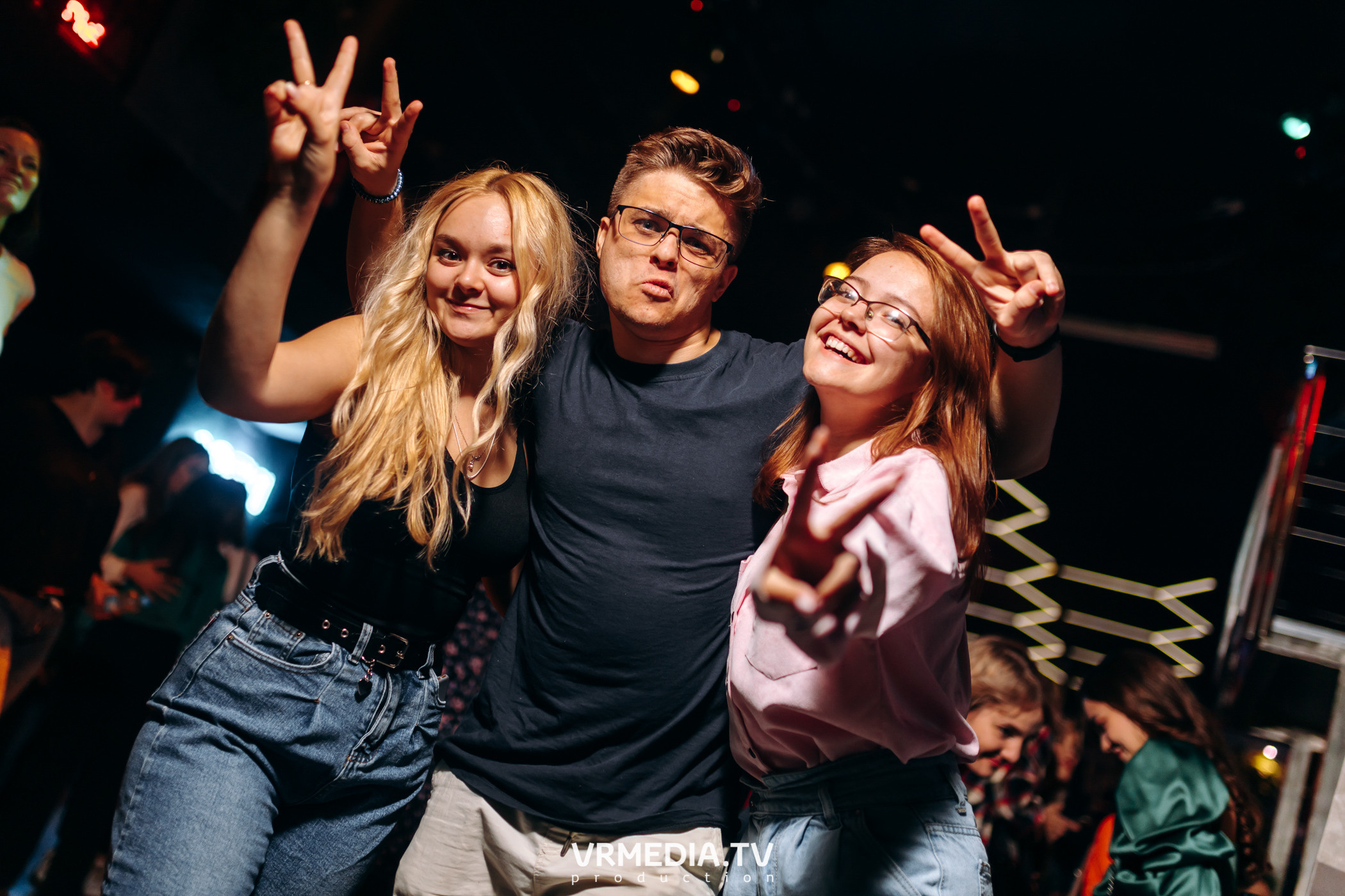 Выходные в баре «DOSKI»