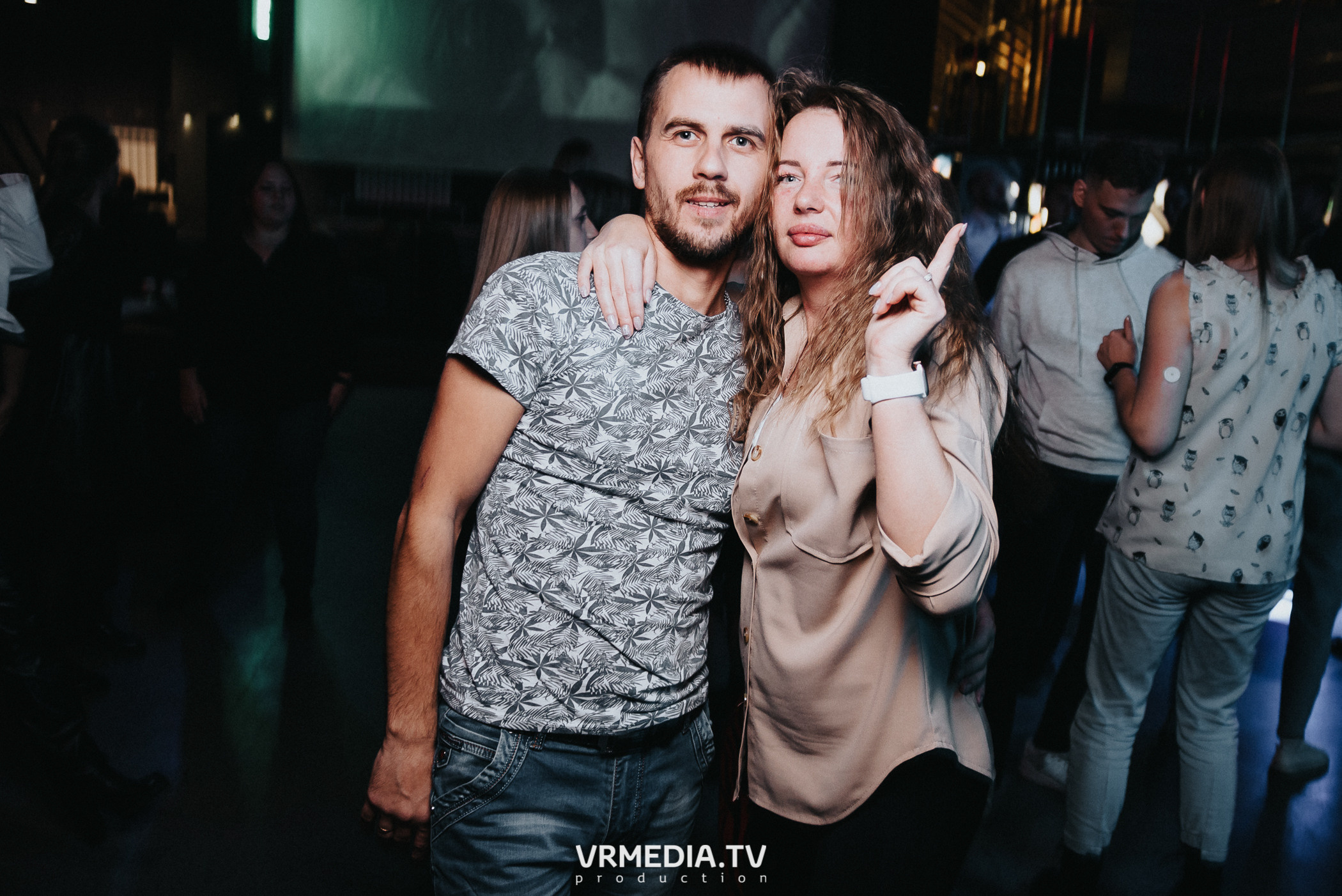 Выходные в баре «DOSKI»