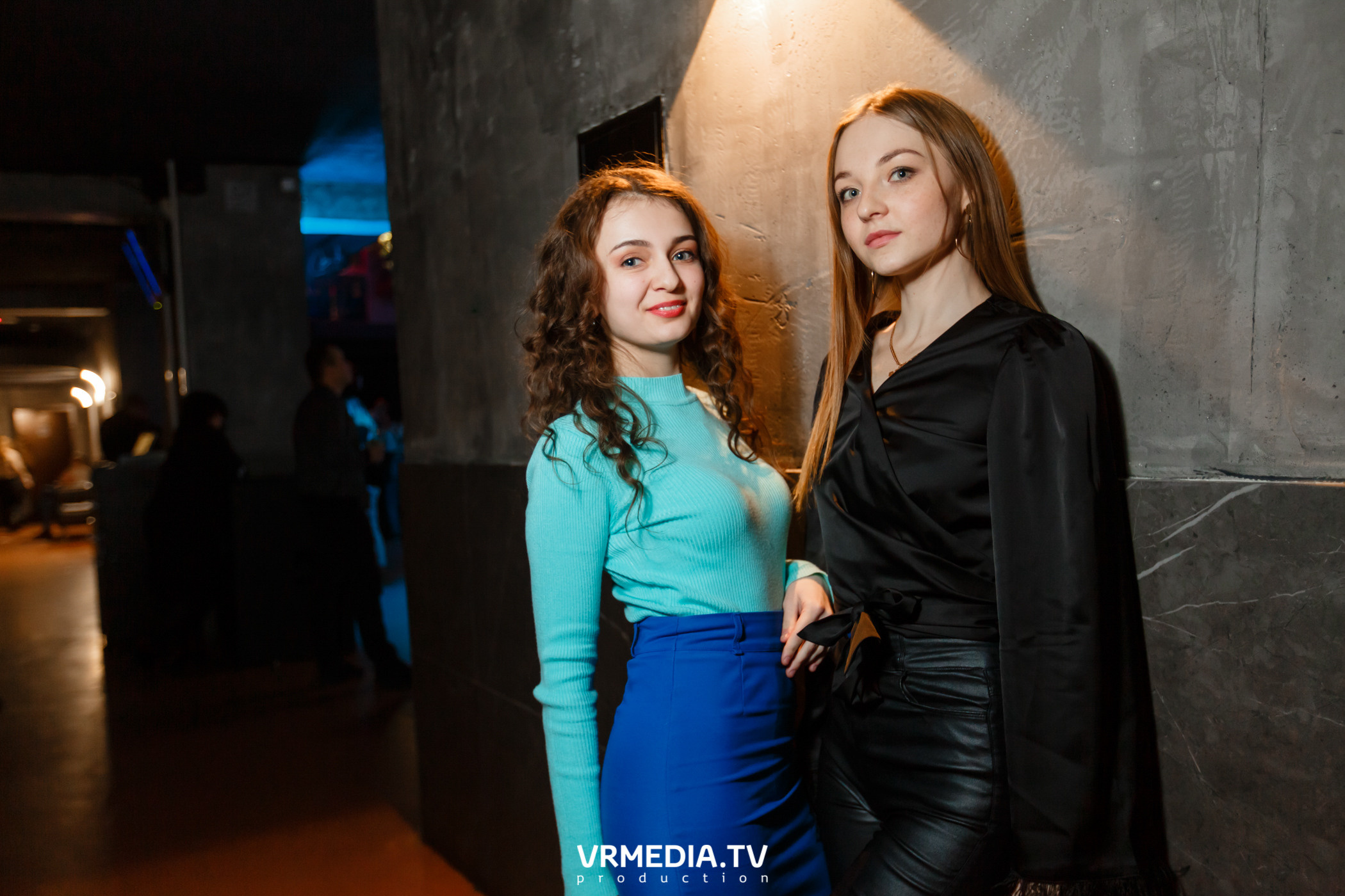 Выходные в баре «DOSKI»