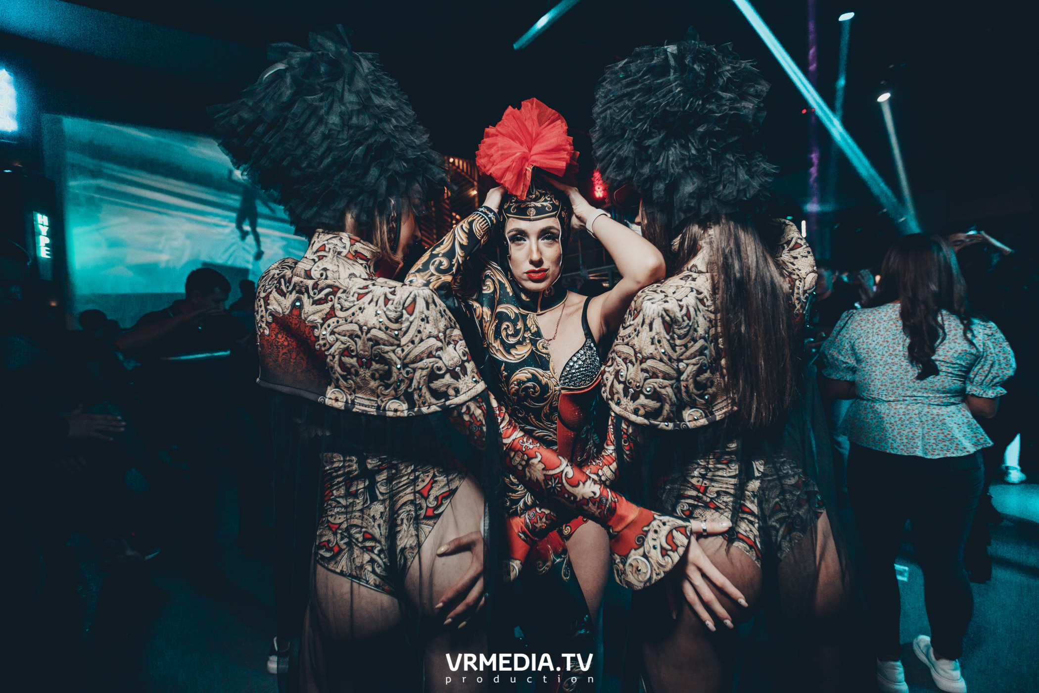 Выходные в баре «DOSKI»