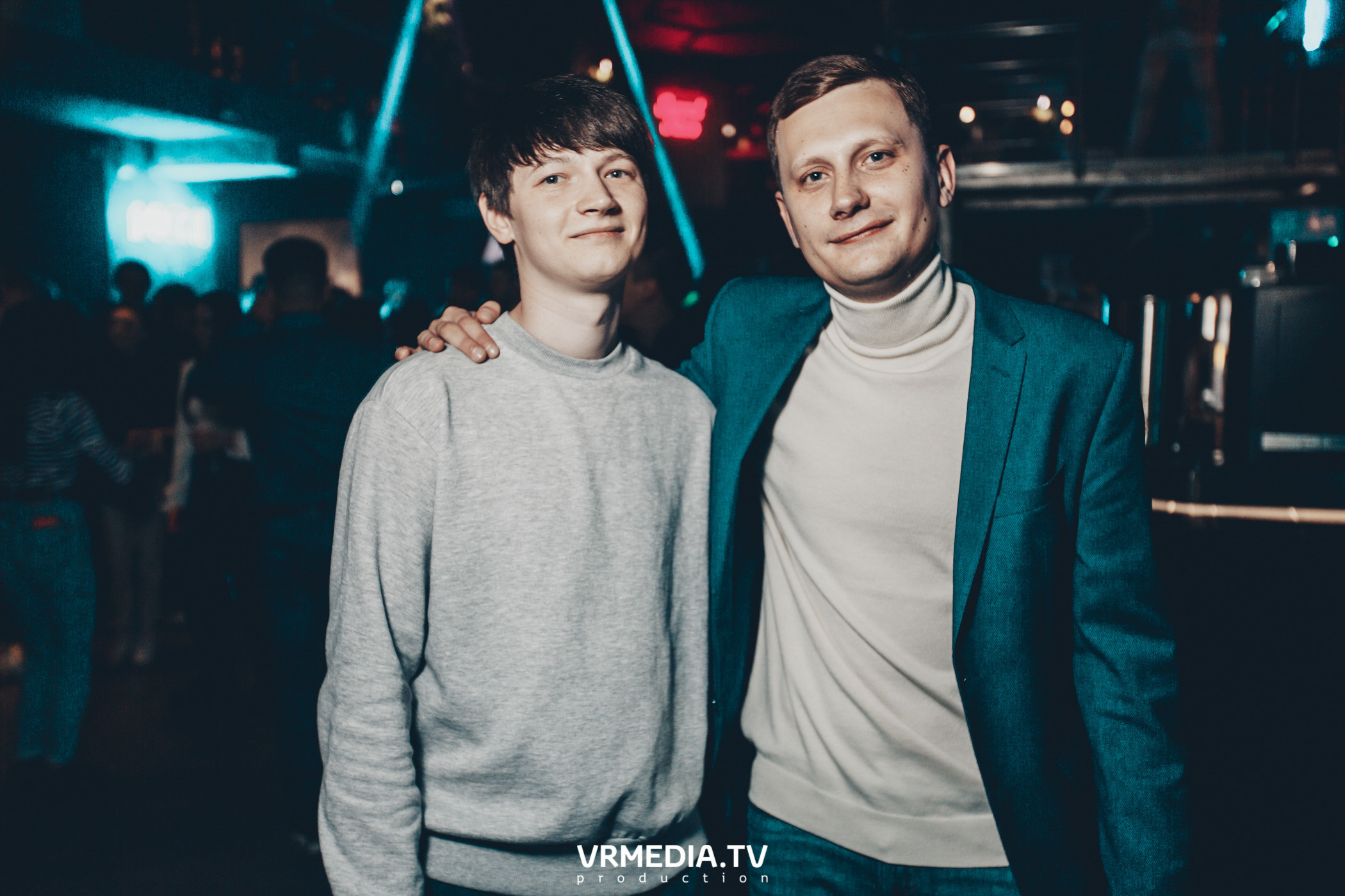 Выходные в баре «DOSKI»