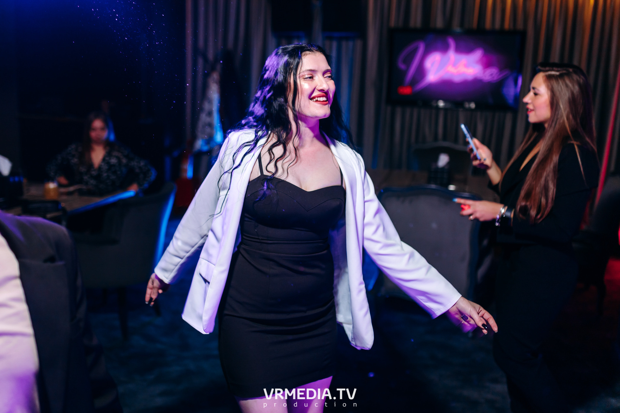 «Жуй орбит без сахара» в караоке-баре «Volna»