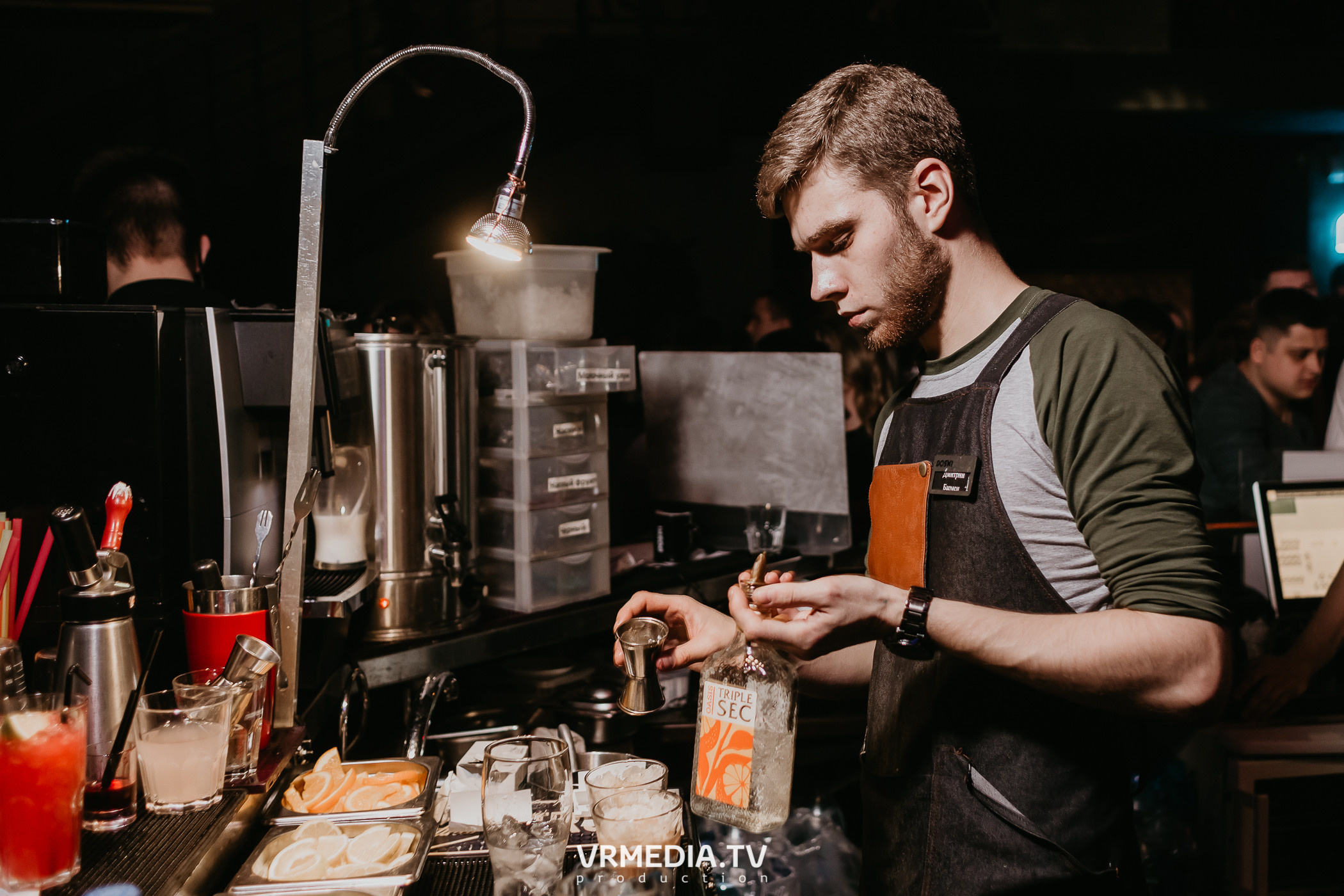 Выходные в баре «DOSKI»