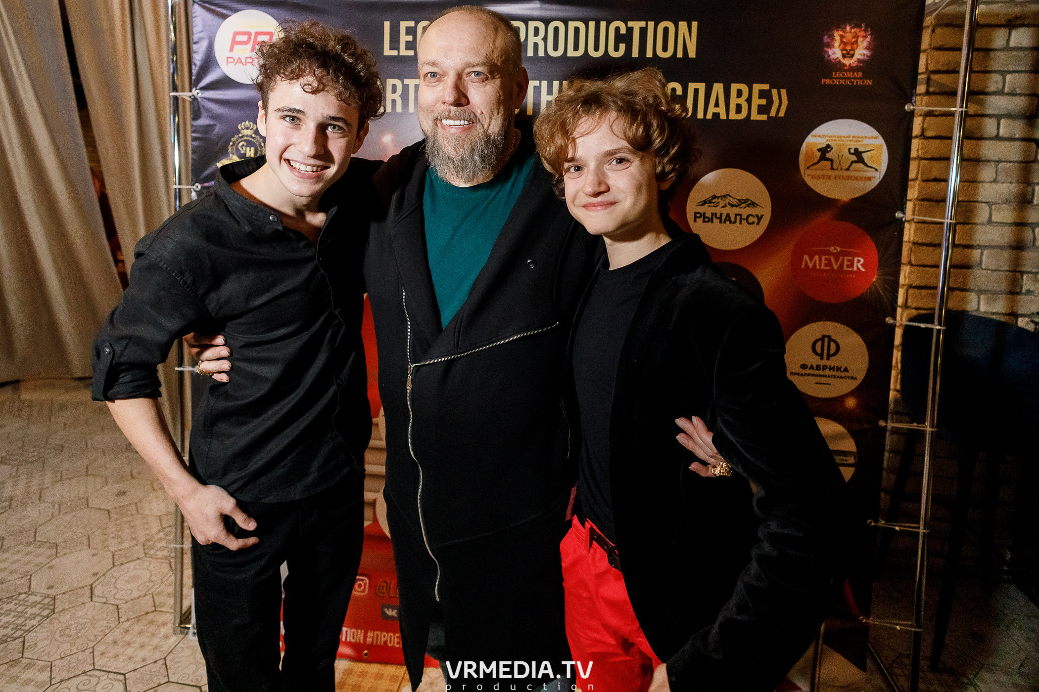 Leomar production. Лестница к славе «1 год»