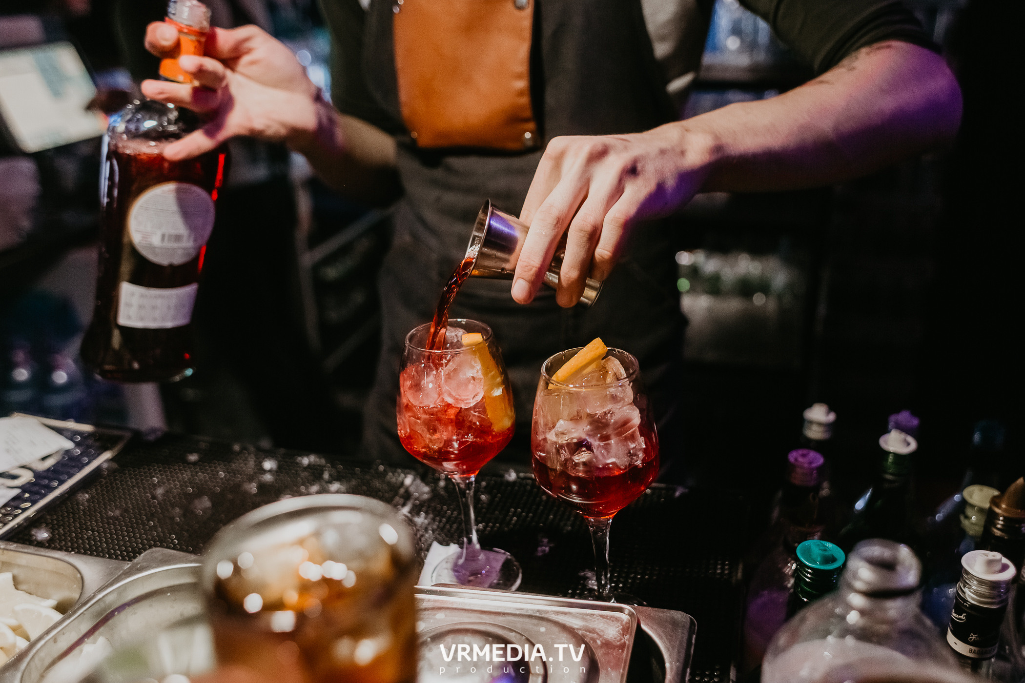 Выходные в баре «DOSKI»