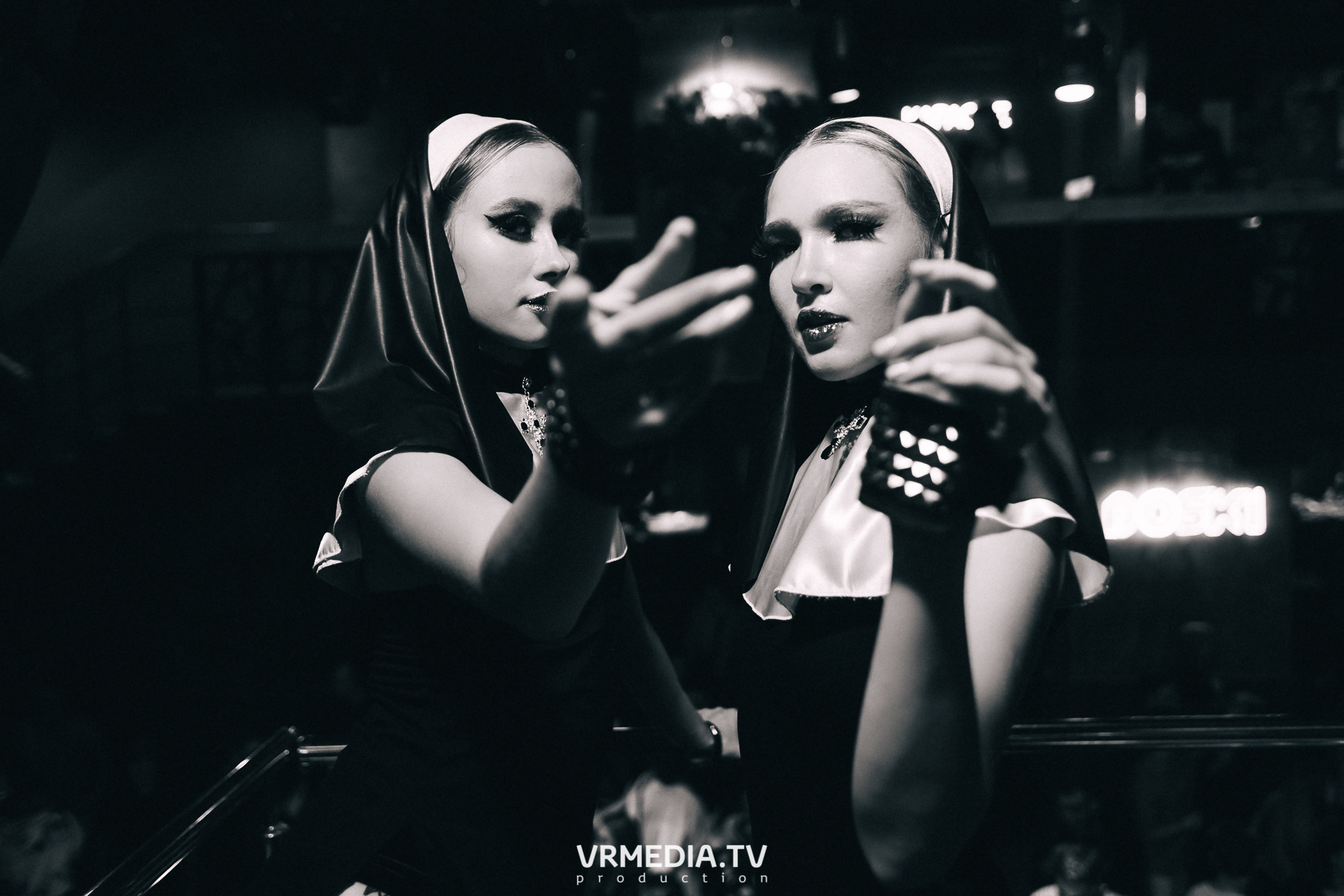 Выходные в баре «DOSKI»