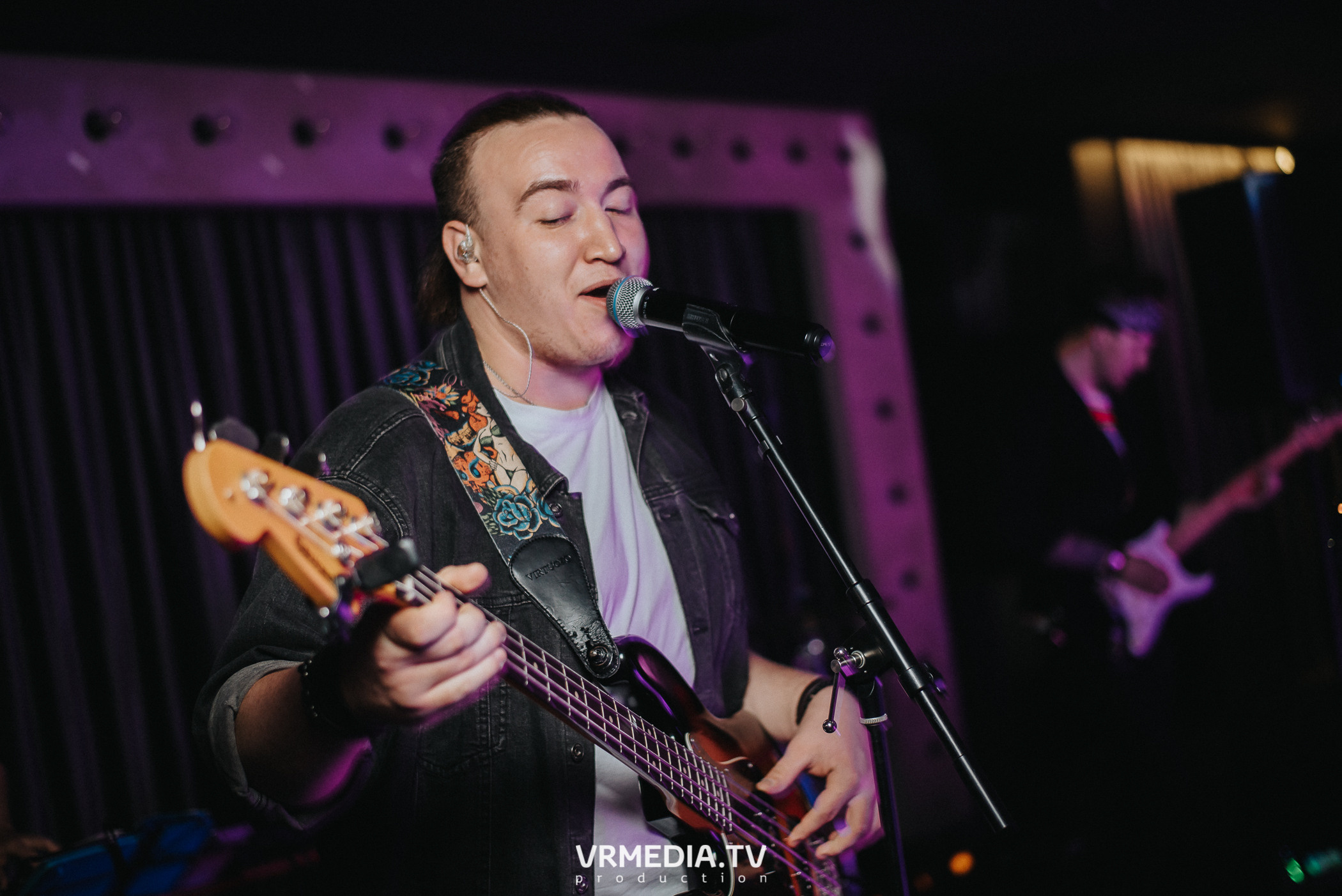 Выходные в караоке-баре «Volna»