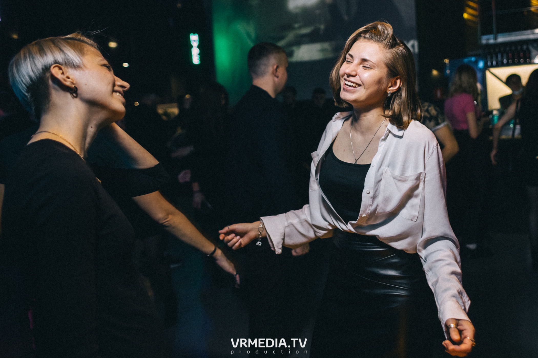 Выходные в баре «DOSKI»